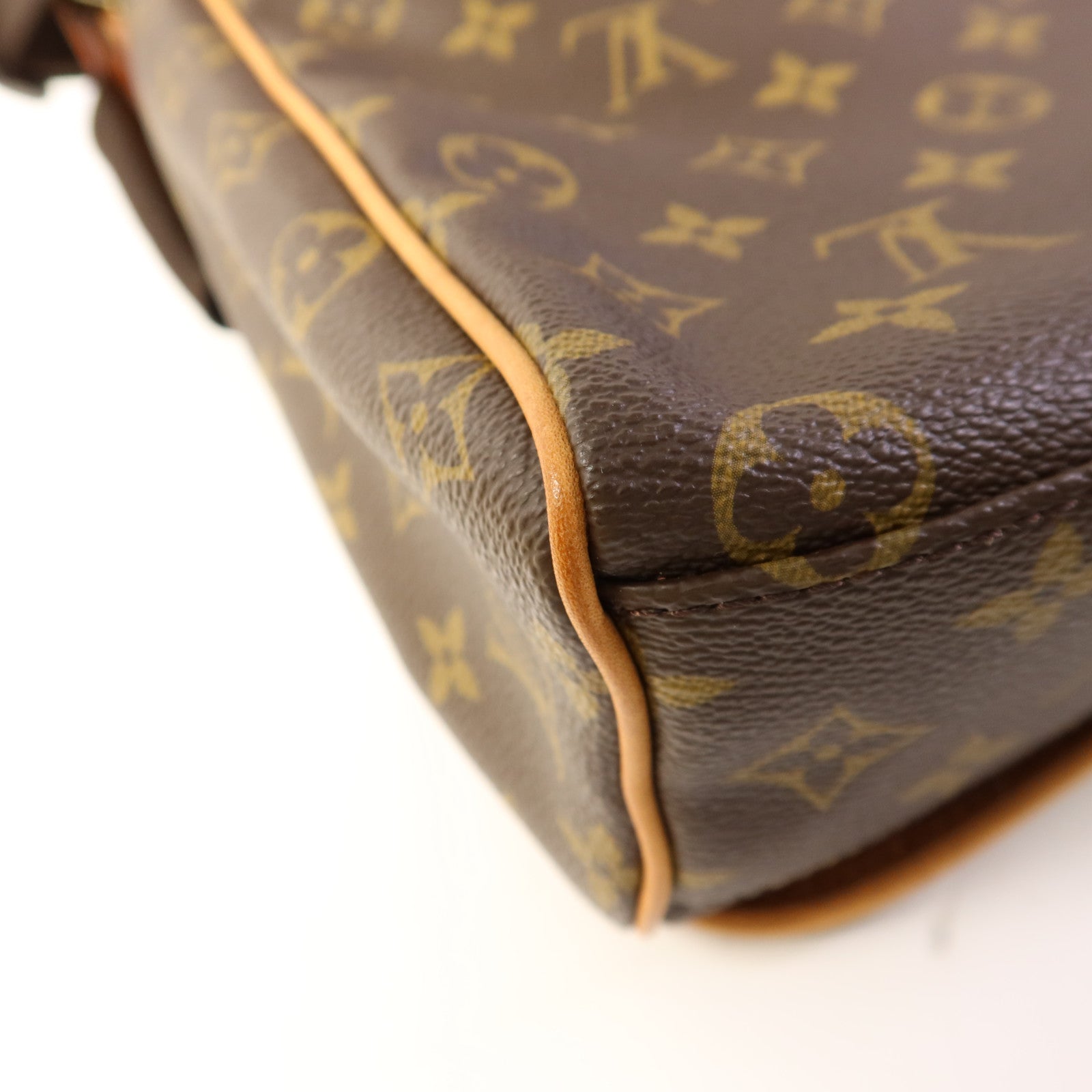 LOUIS VUITTON Monogram Abbesses金扣肩背袋棕色