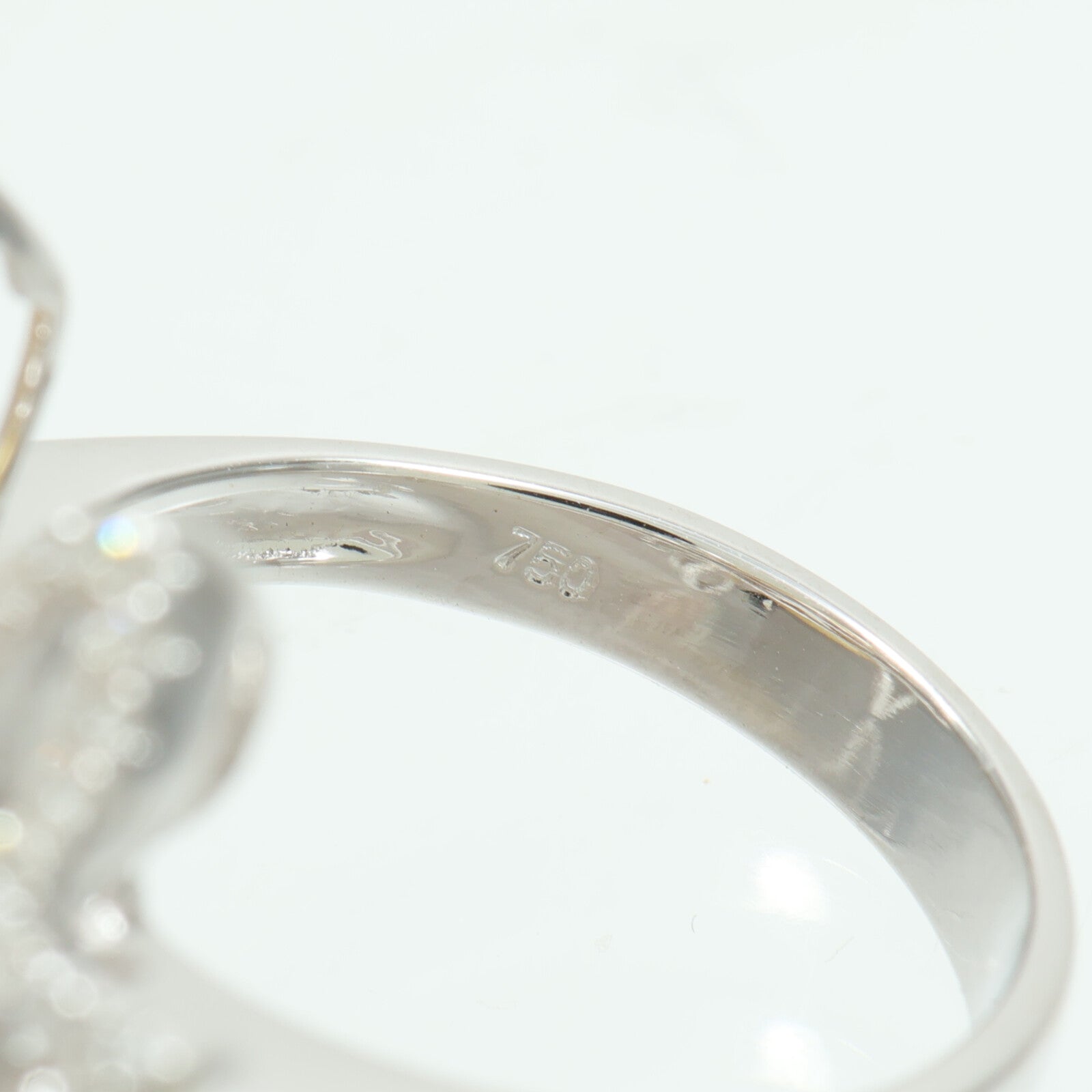 JEWELRY 18K白金Pearl Diamond Ring珍珠/鑽石戒指