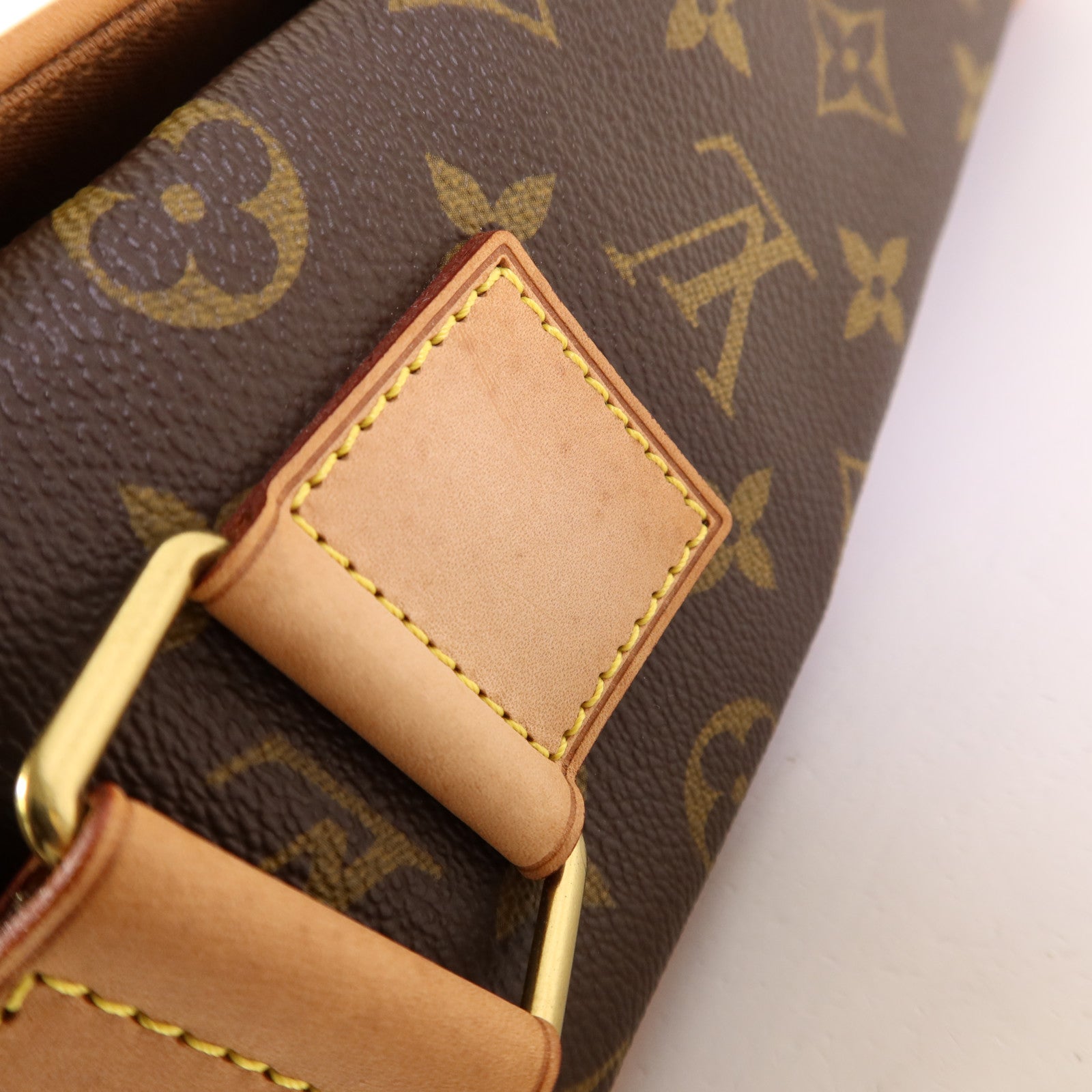 LOUIS VUITTON Monogram Abbesses金扣肩背袋棕色