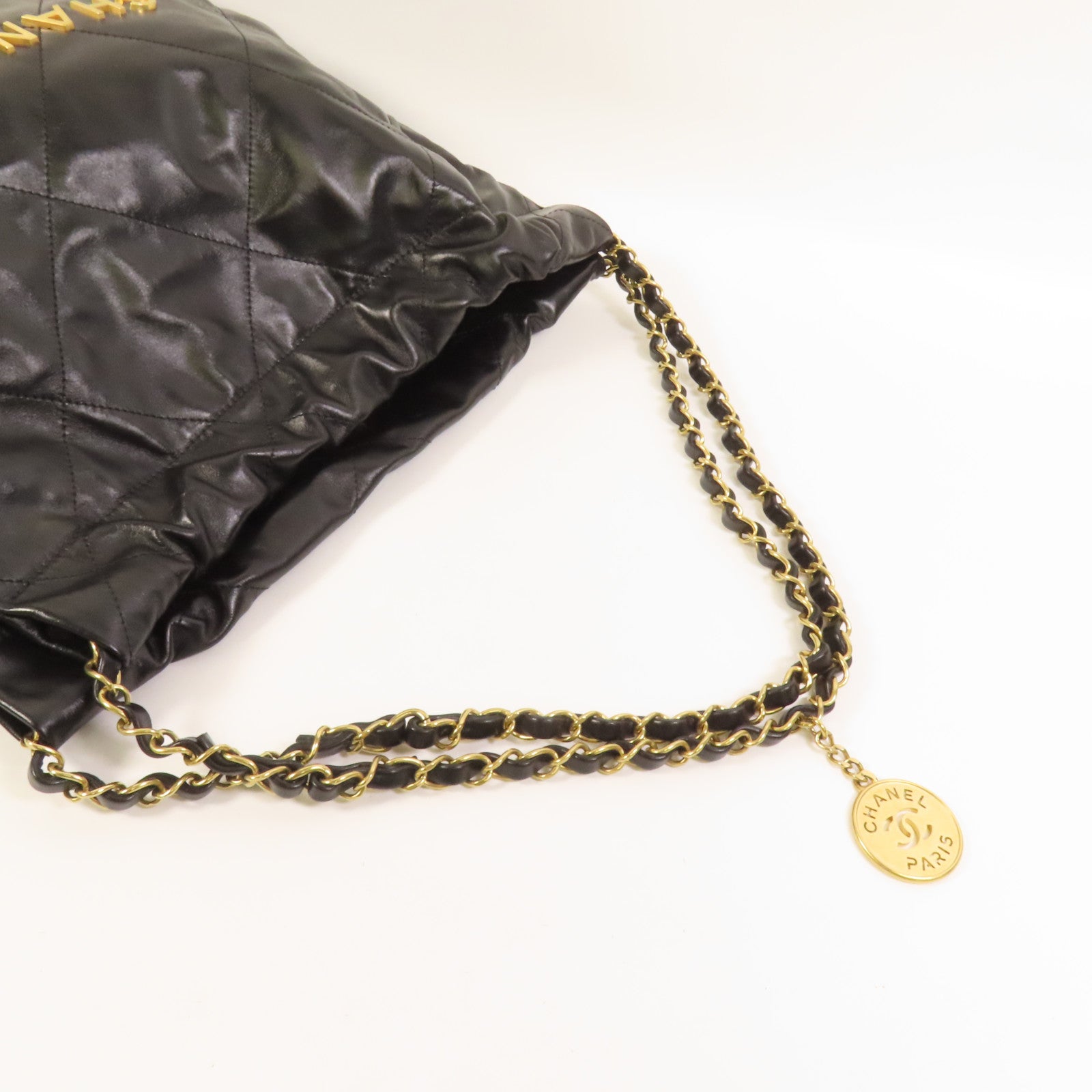 CHANEL Chanel 22 Small金扣鏈帶肩背袋