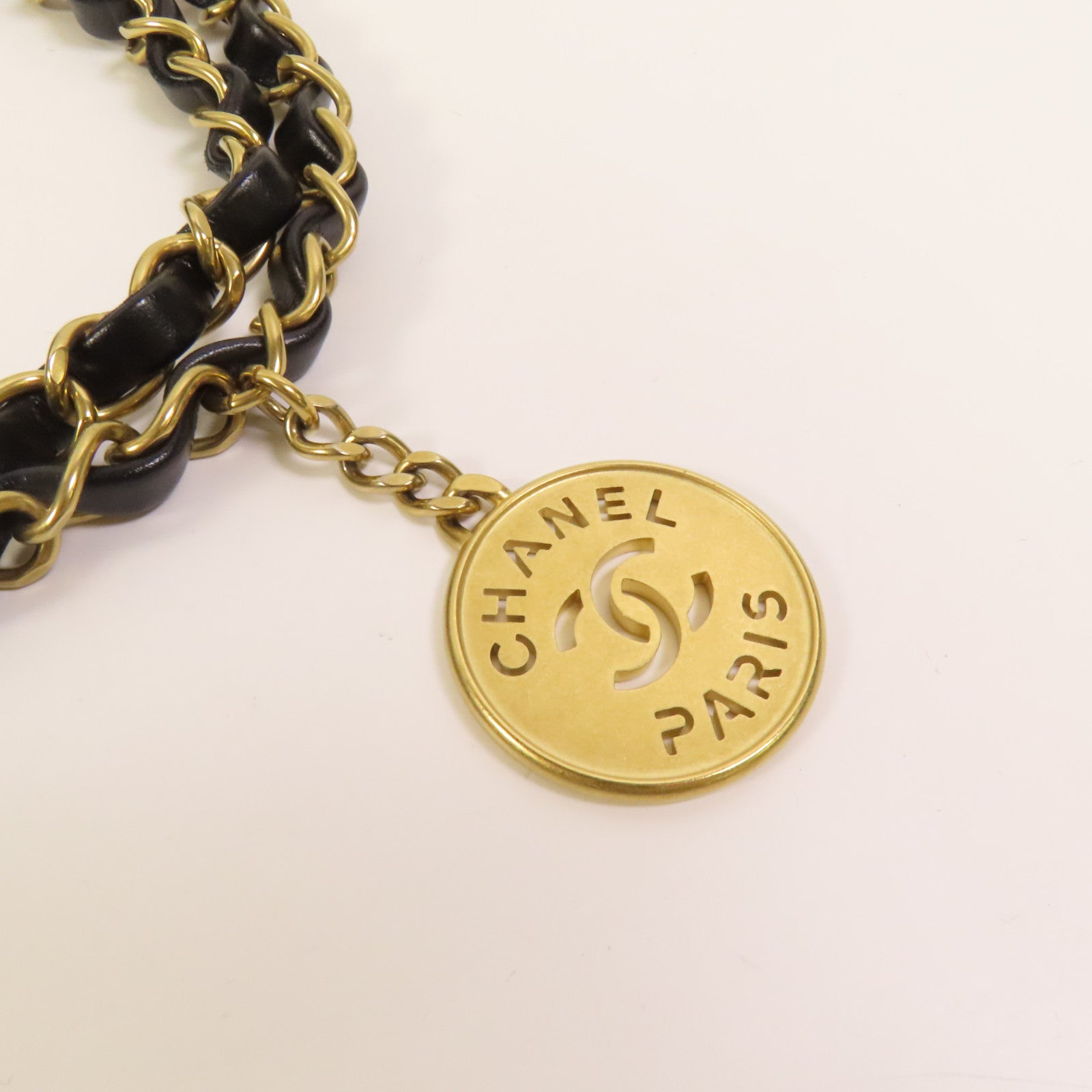 CHANEL Chanel 22 Small金扣鏈帶肩背袋