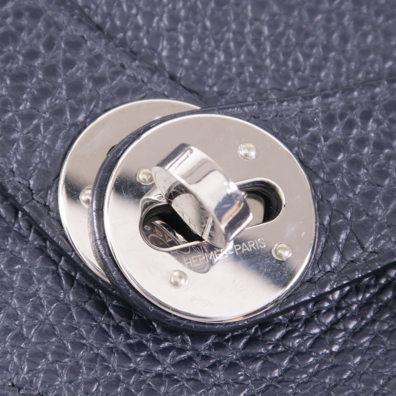 HERMES Clemence皮革Lindy 30銀扣手挽肩背兩用袋2Z Bleu Nuit
