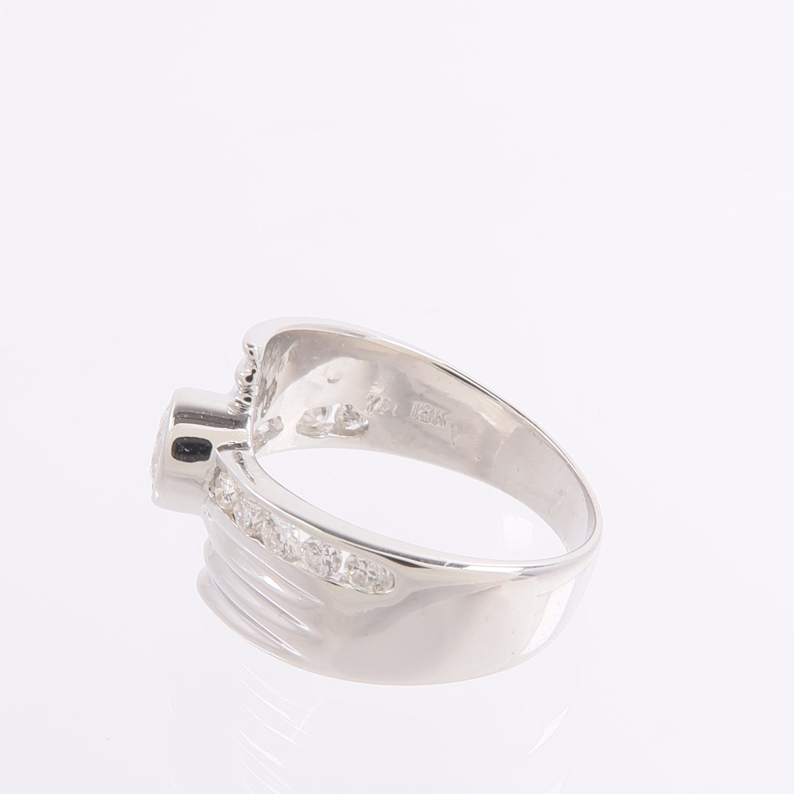 JEWELRY 【激減優惠】18K白金Diamond Ring鑽石戒指