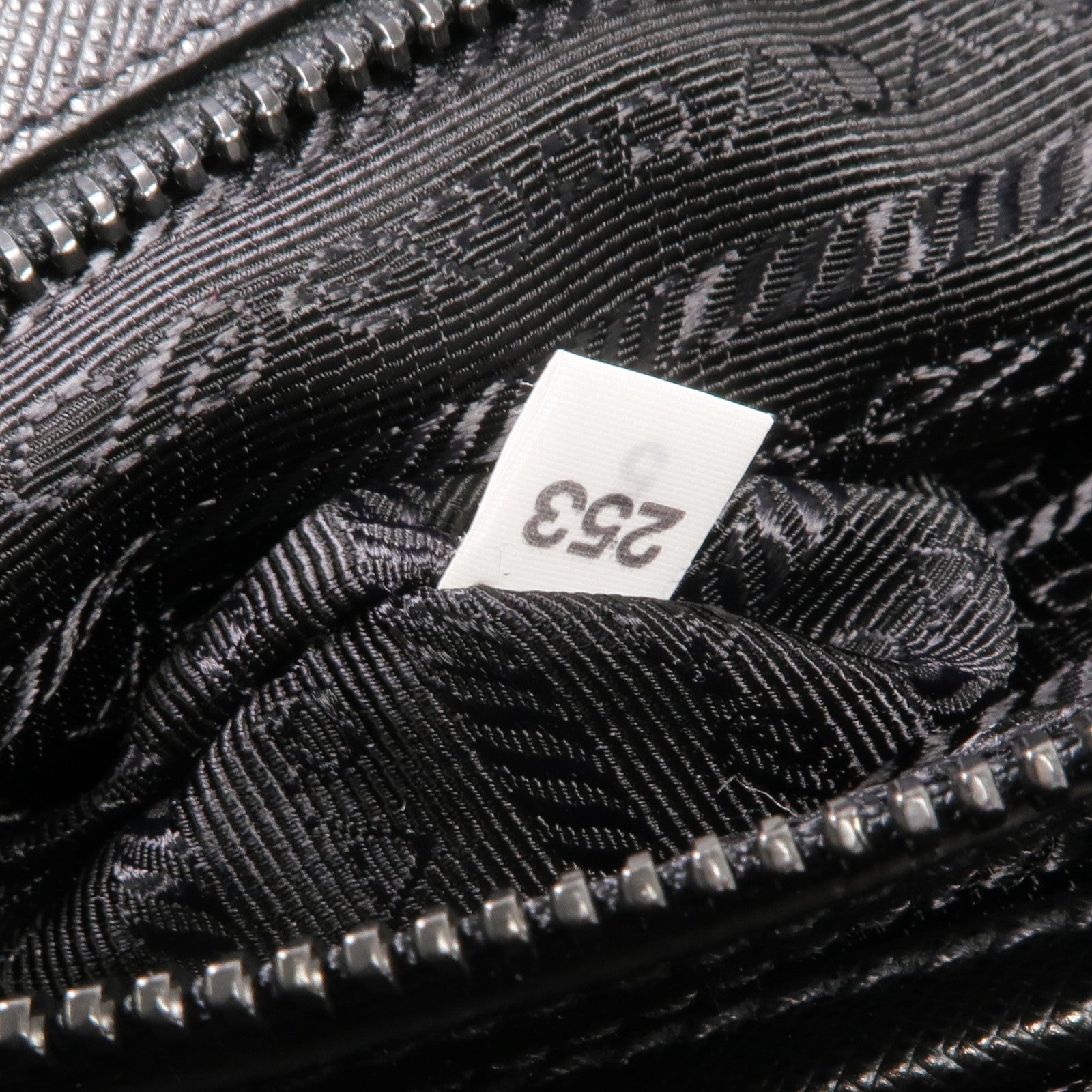 PRADA 尼龍/Saffiano皮革Briefcase銀扣手挽肩背兩用袋