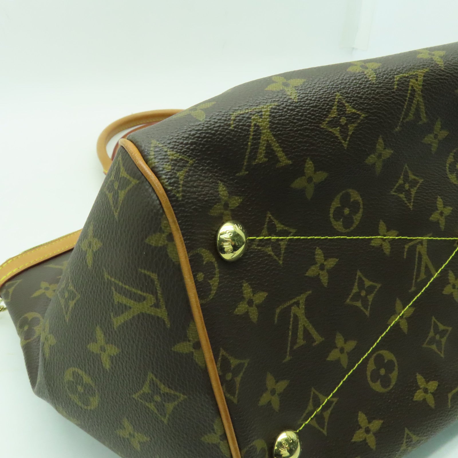 LOUIS VUITTON 【清倉大減價】Monogram Tivoli GM金扣手挽袋啡色