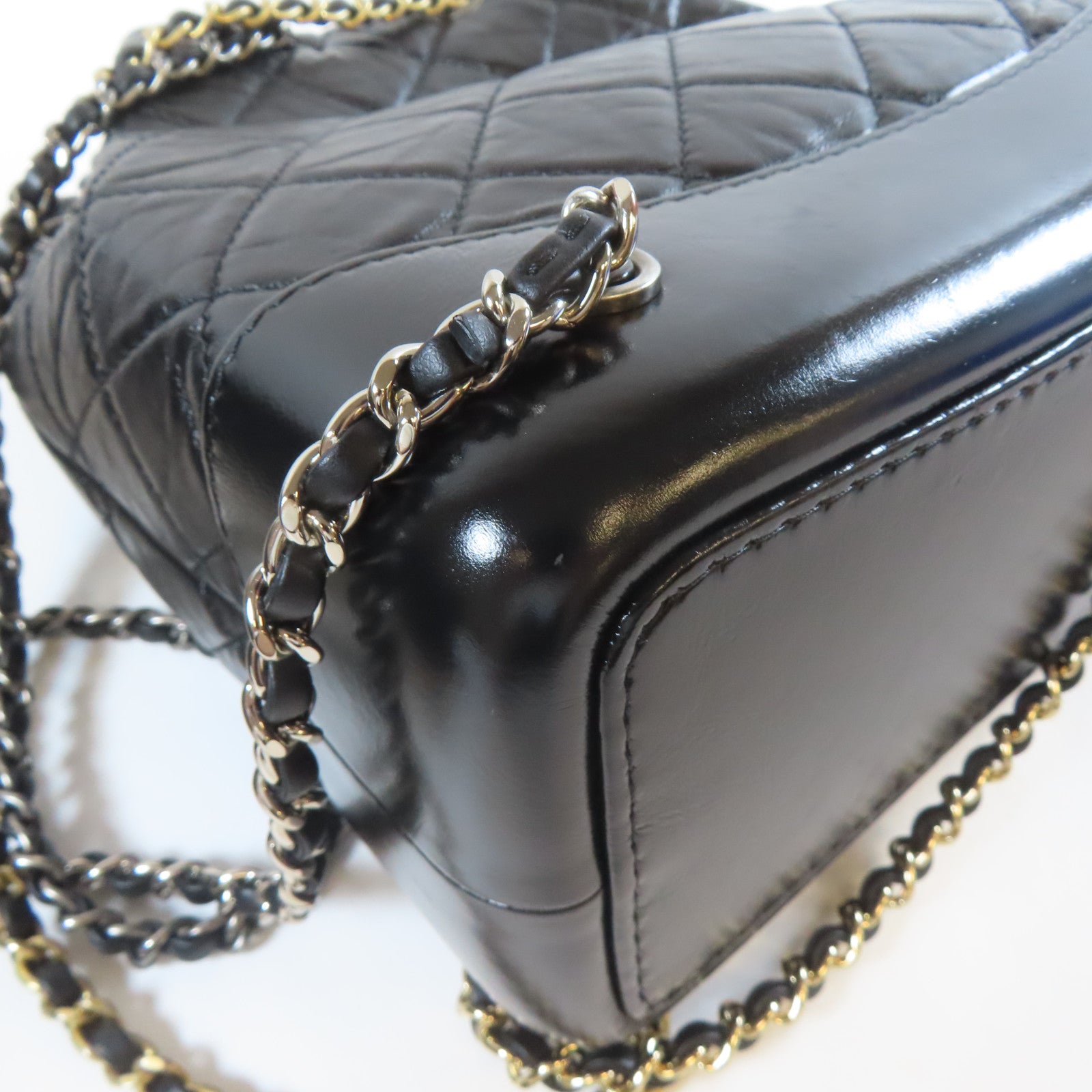 CHANEL 菱格皮革Gabrielle Backpack鏈帶背包黑色