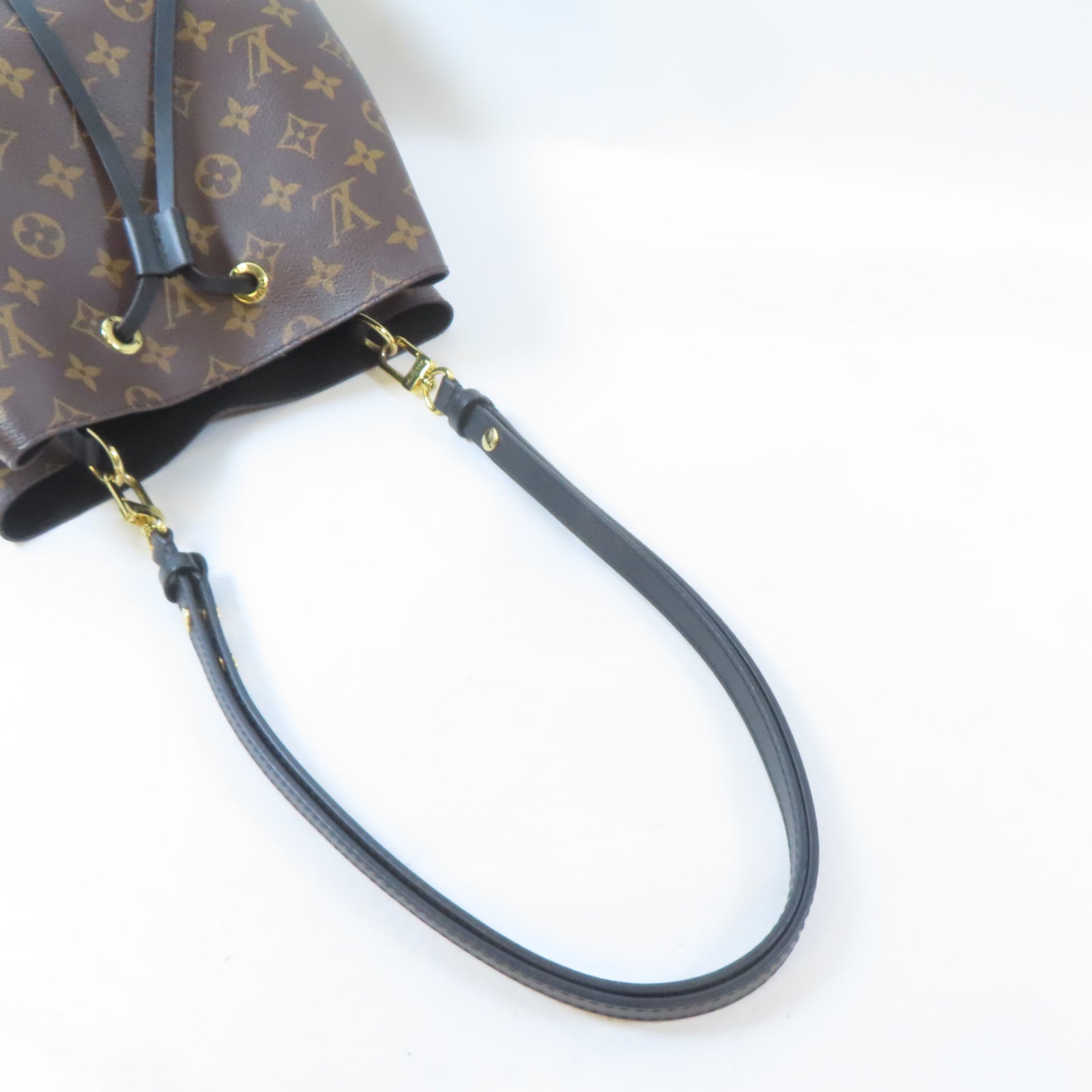 LOUIS VUITTON Monogram Neo Noe MM金扣肩背袋啡色