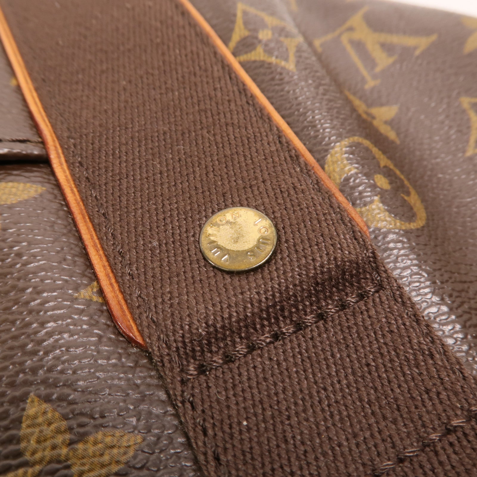 LOUIS VUITTON Monogram Cabas Beaubourg金扣手挽袋