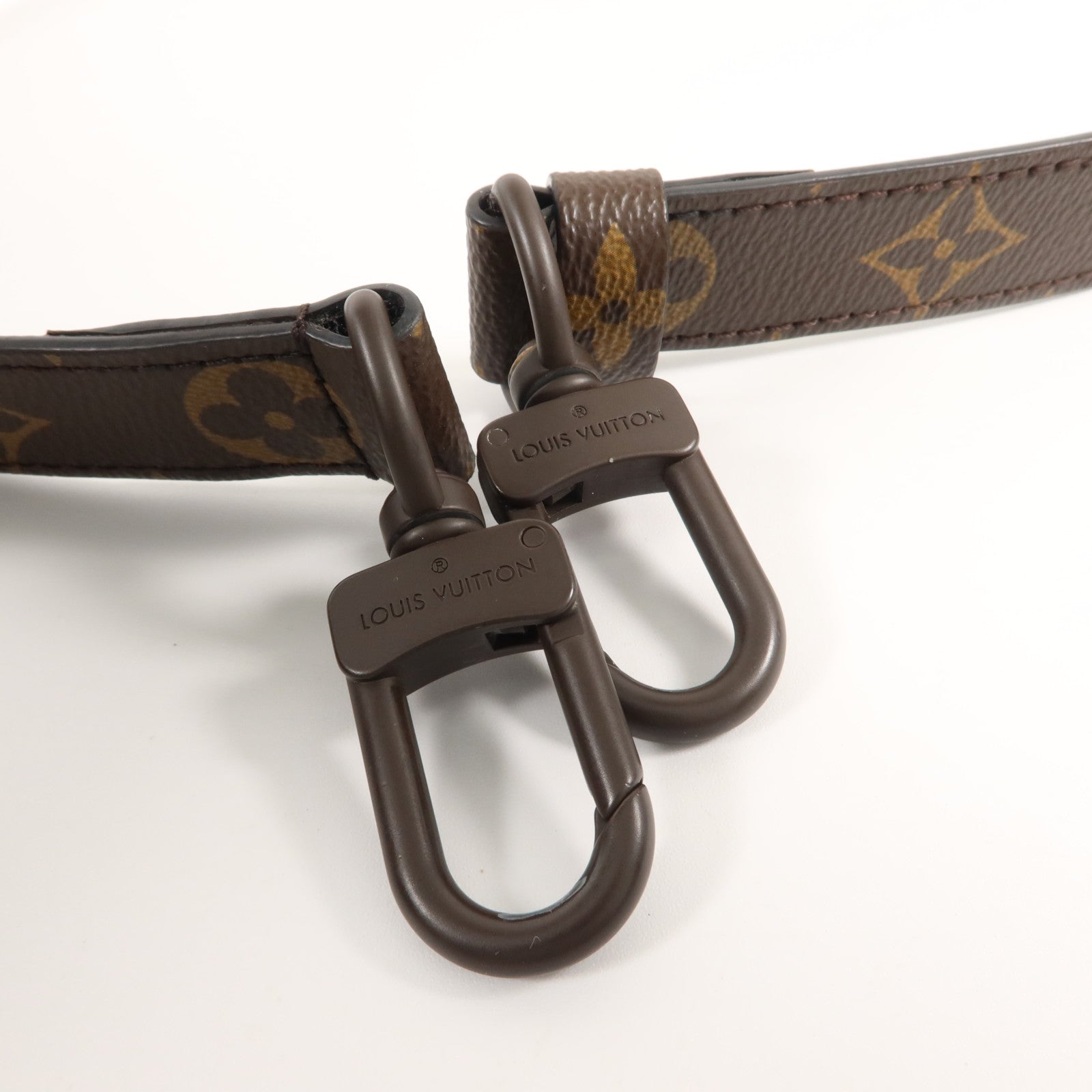 LOUIS VUITTON Mono-Metallic Nebula Keepall Bandouliere 25手挽肩背兩用袋