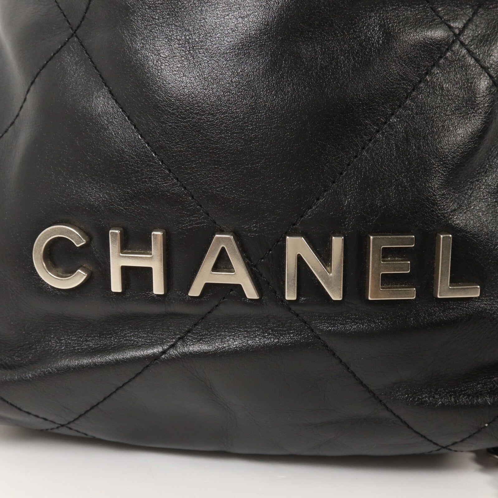 CHANEL 牛皮皮革Chanel 22 Mini鏈帶手挽肩背兩用袋