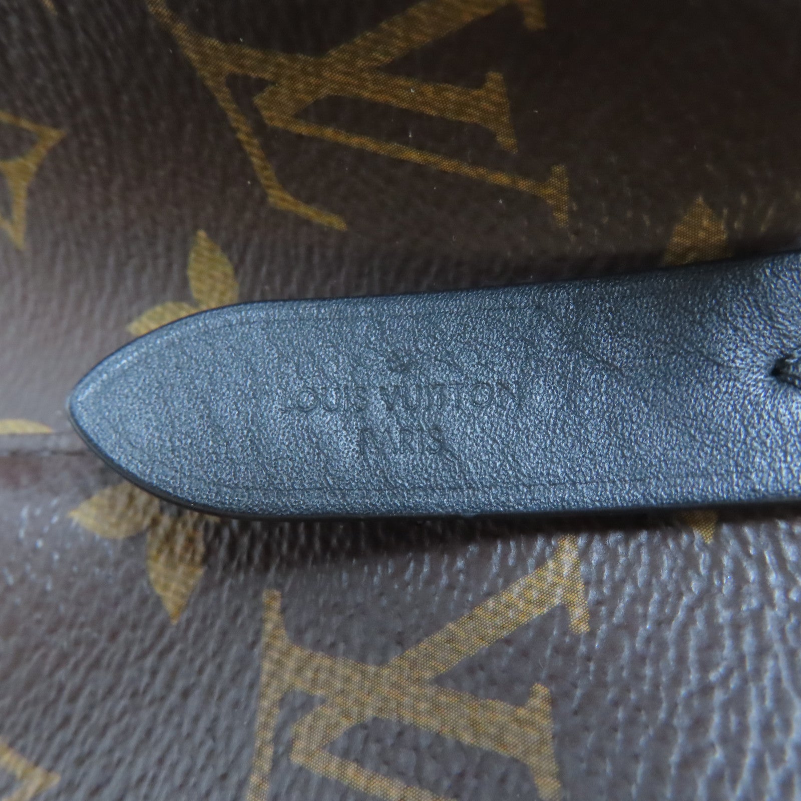 LOUIS VUITTON Monogram Neo Noe MM金扣肩背袋啡色