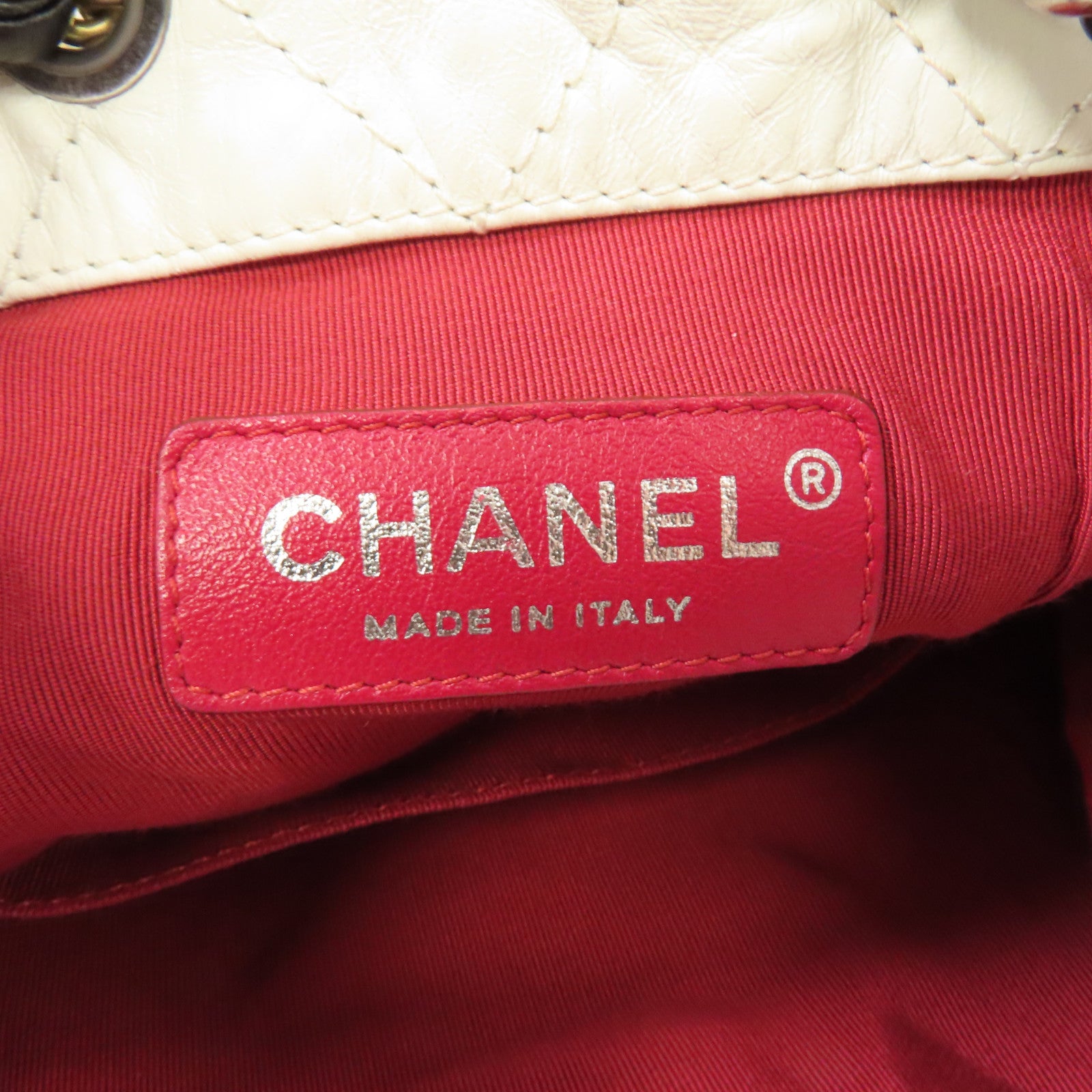 CHANEL 菱格羊皮皮革Gabrielle Backpack背包白色