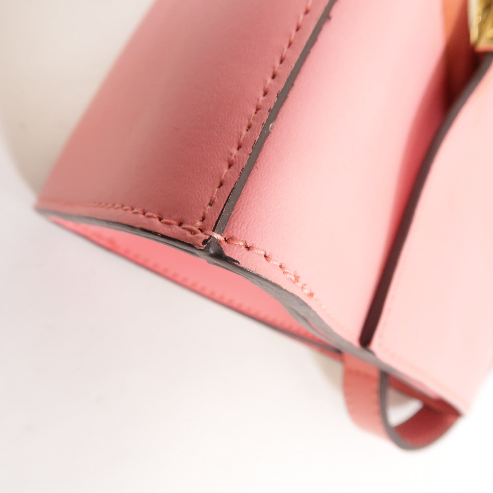 Furla 皮革Shoulder Bag金扣肩背袋粉紅色