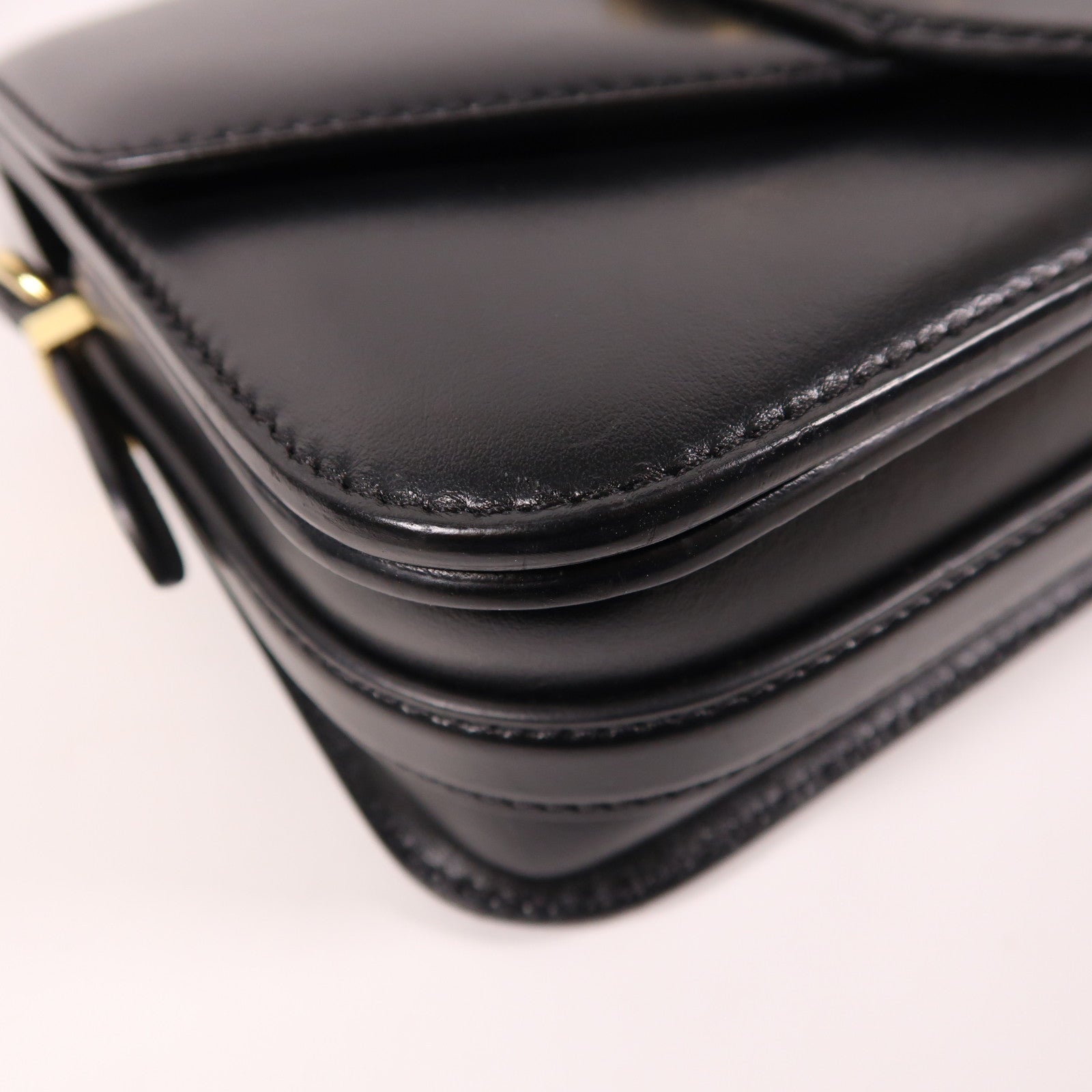 LOUIS VUITTON 牛皮皮革Pont 9金扣肩背袋黑色