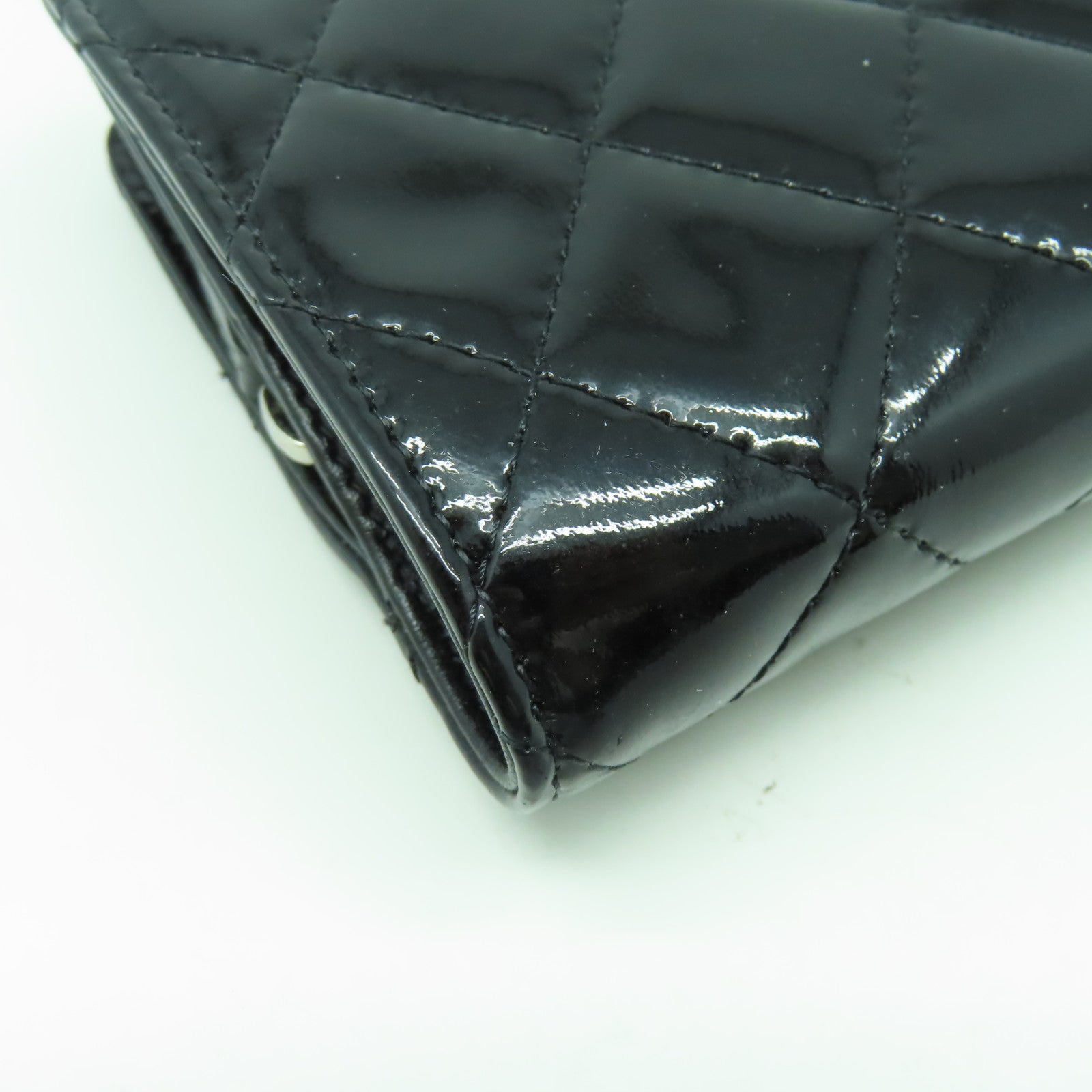 CHANEL 【激減優惠】菱格漆皮皮革Wallet銀扣長錢包黑色