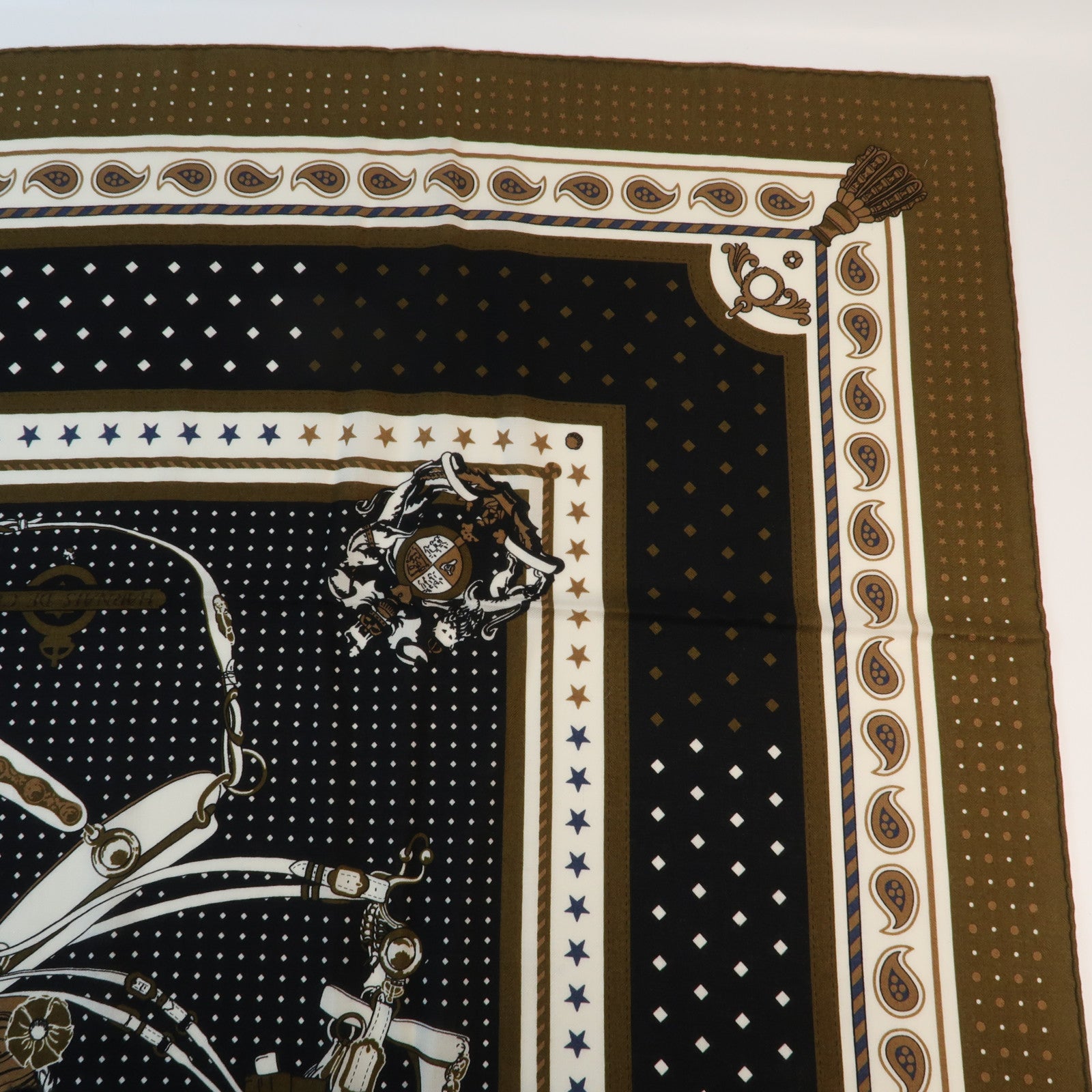 HERMES 羊絨Scarf圍巾Black/Green
