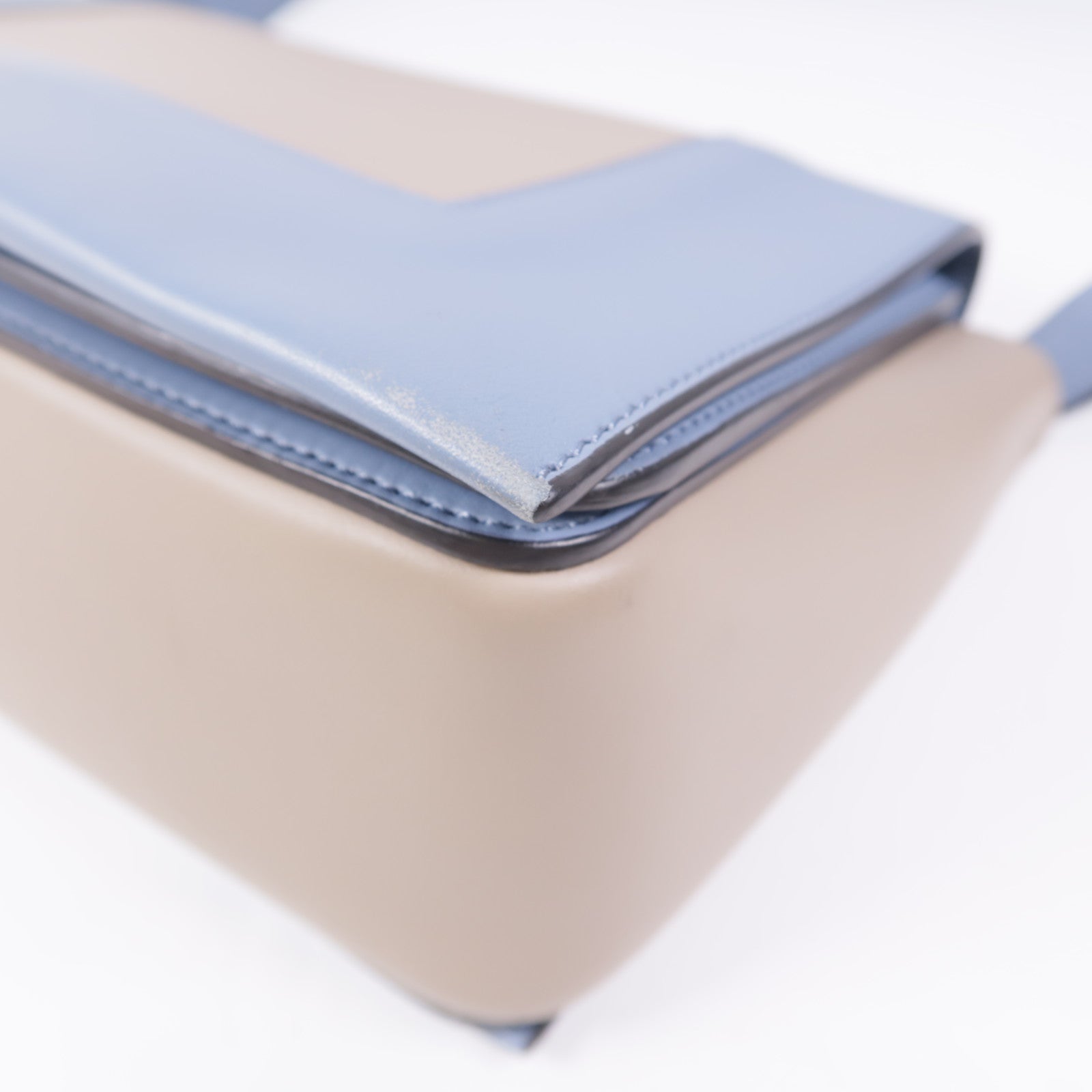 CELINE 牛皮皮革Flame Bag金扣肩背袋