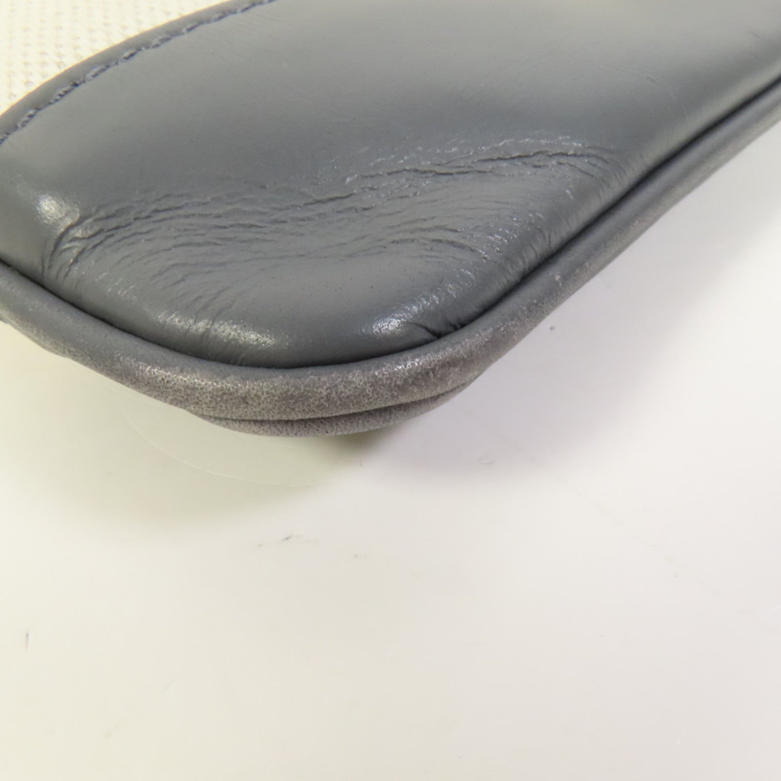BALENCIAGA 帆布Navy Clip M Clutch手拿包