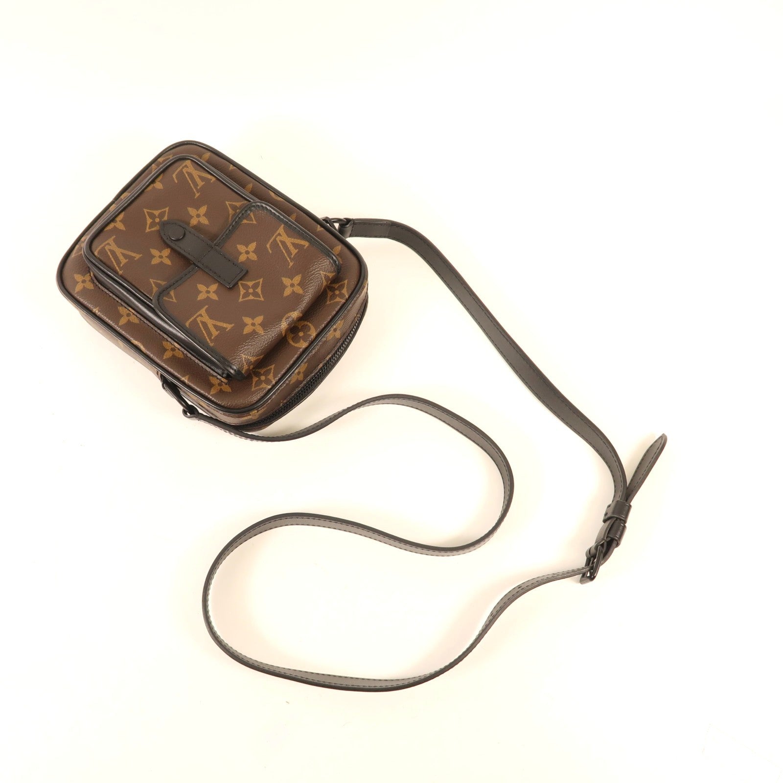 LOUIS VUITTON Monogram Macassar Christopher Wearable Wallet肩背袋