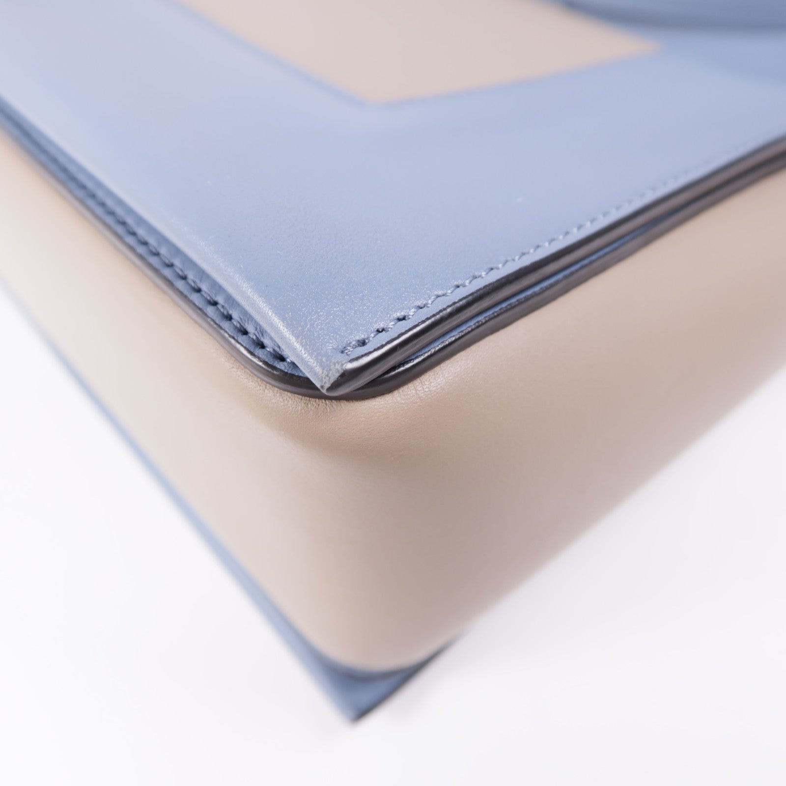 CELINE 牛皮皮革Flame Bag金扣肩背袋