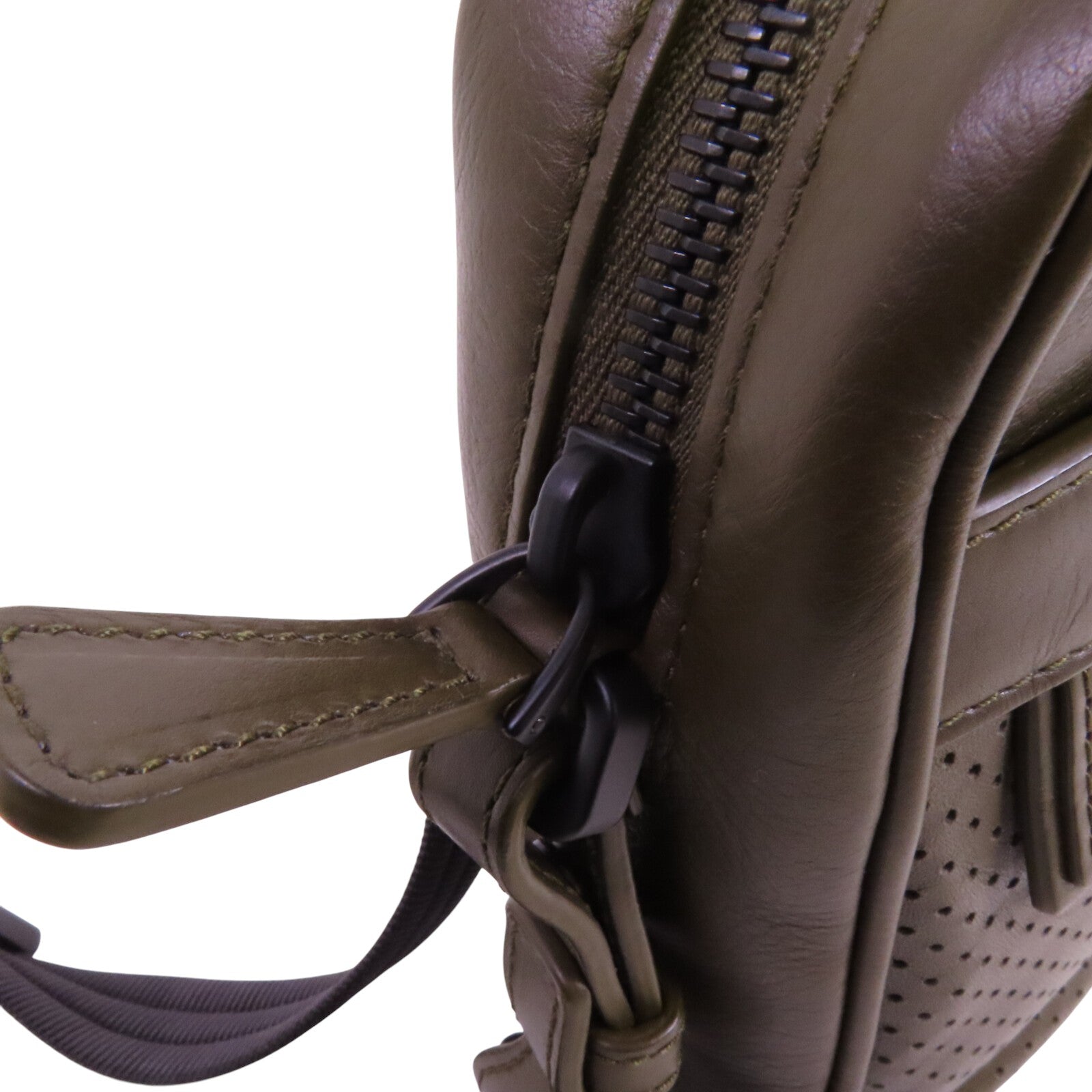 BOTTEGA VENETA 羊皮皮革Shoulder Bag肩背袋