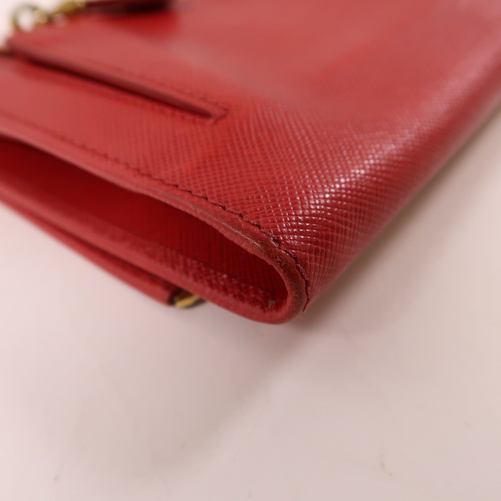 PRADA 牛皮皮革Long wallet金扣長錢包