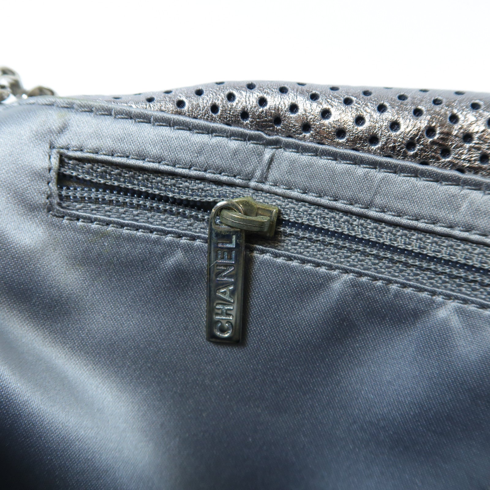 CHANEL 【激減優惠】牛皮皮革2.55 Chain Shoulder Bag金扣鏈帶肩背袋銀色