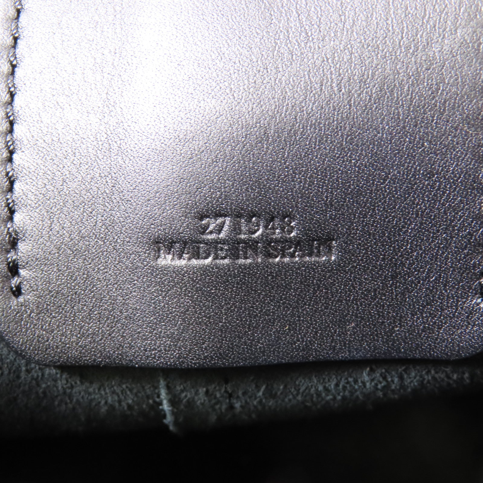 LOEWE 牛皮皮革Balloon金扣手挽肩背兩用袋