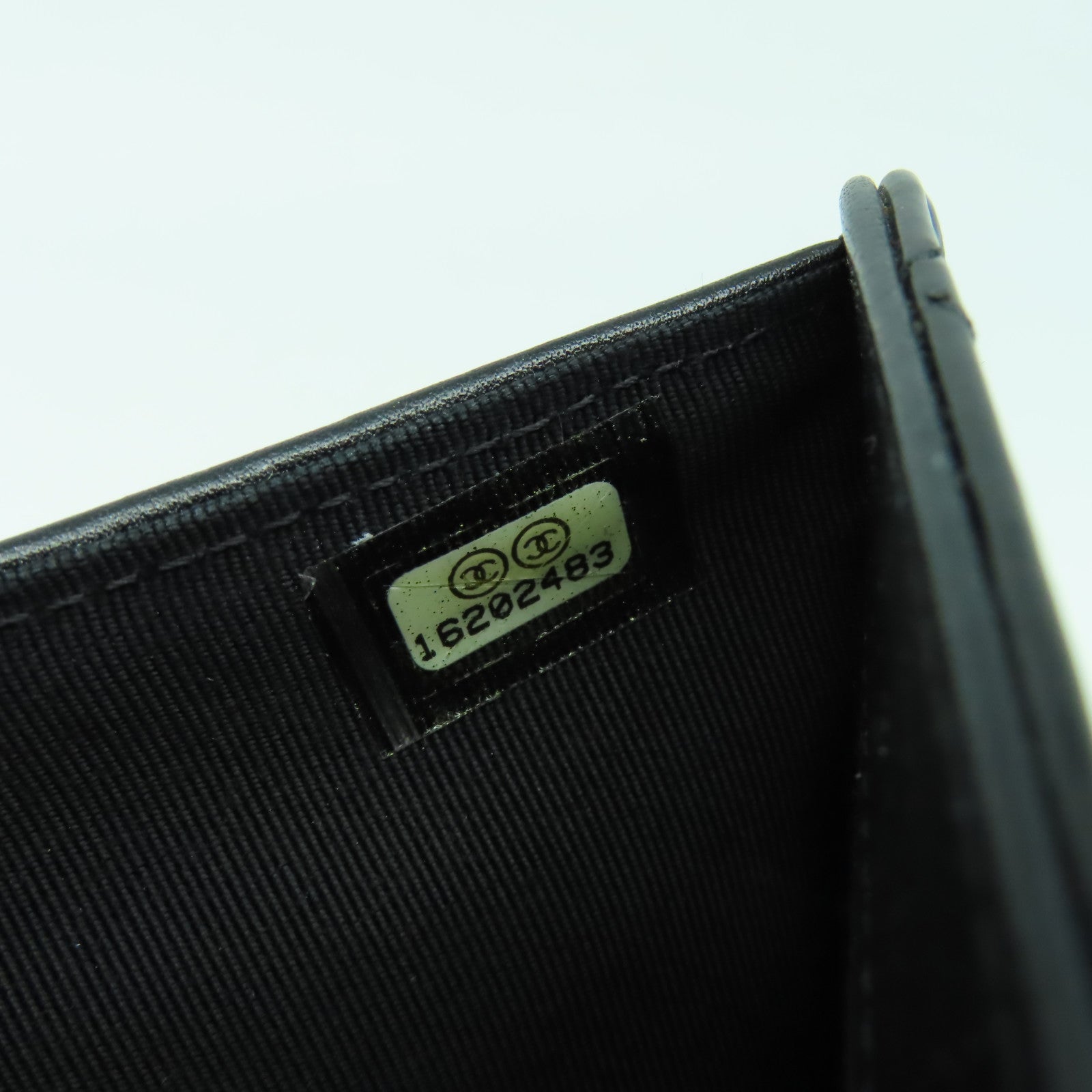 CHANEL 【激減優惠】菱格漆皮皮革Wallet銀扣長錢包黑色