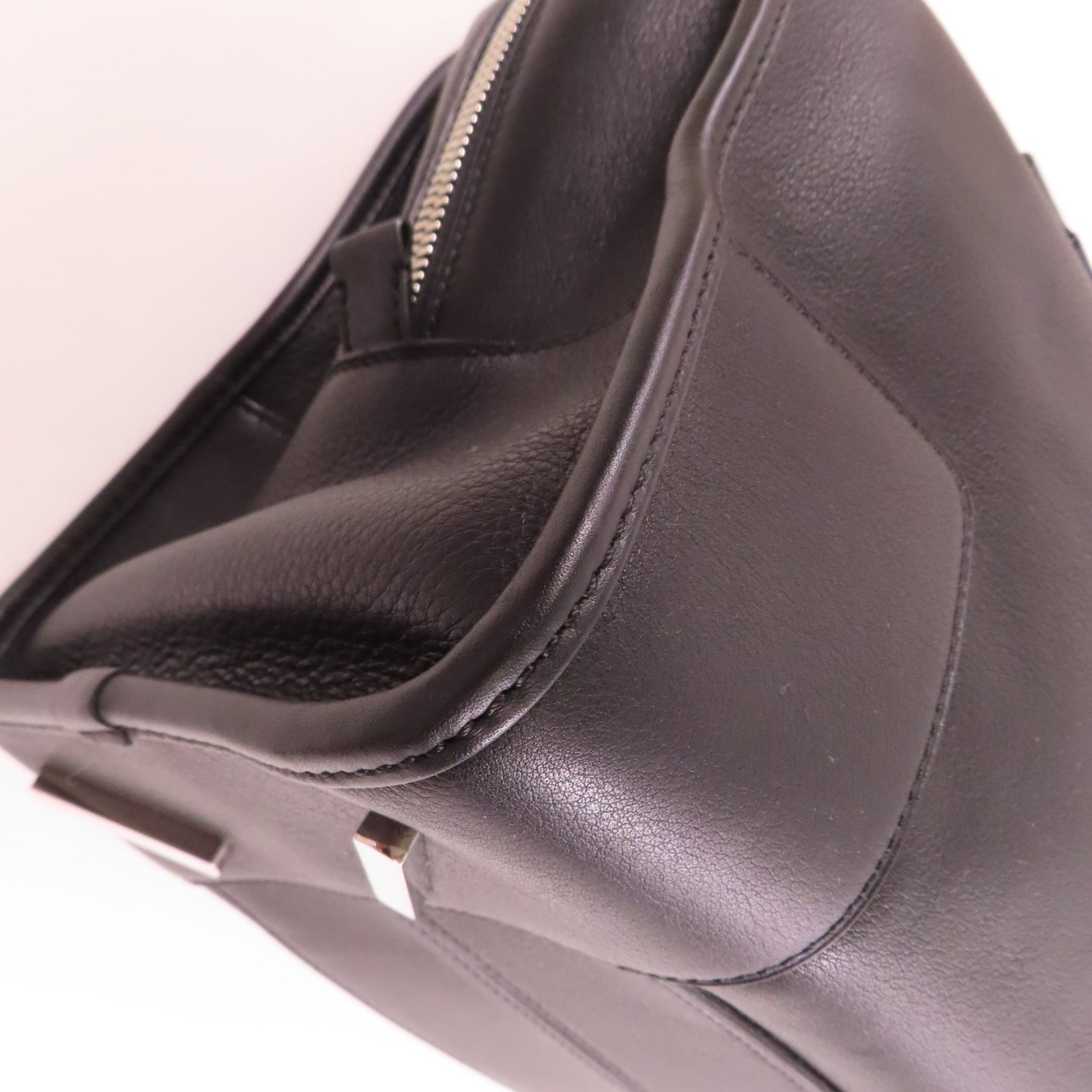 LOEWE 牛皮皮革Amazona銀扣手挽肩背兩用袋