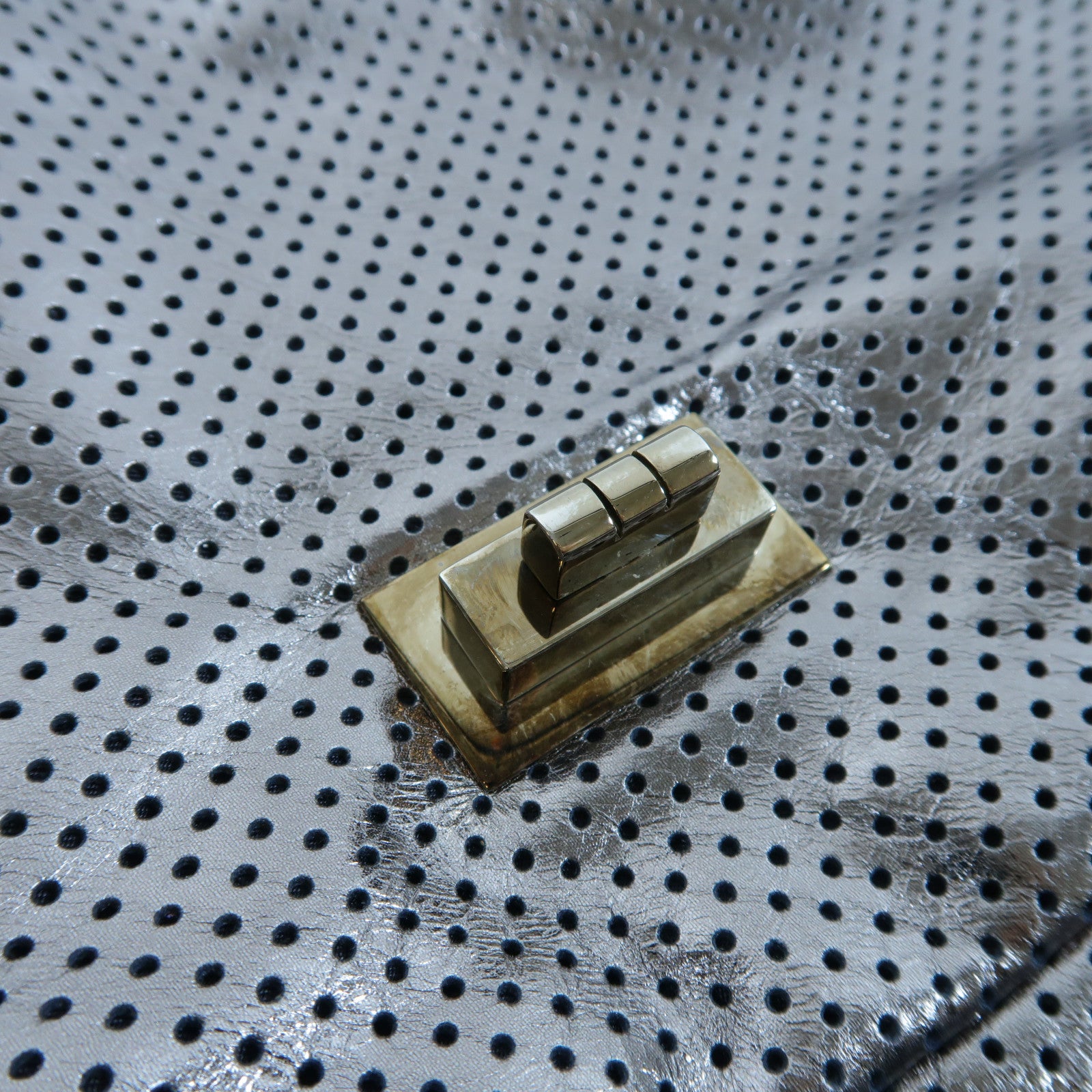 CHANEL 【激減優惠】牛皮皮革2.55 Chain Shoulder Bag金扣鏈帶肩背袋銀色