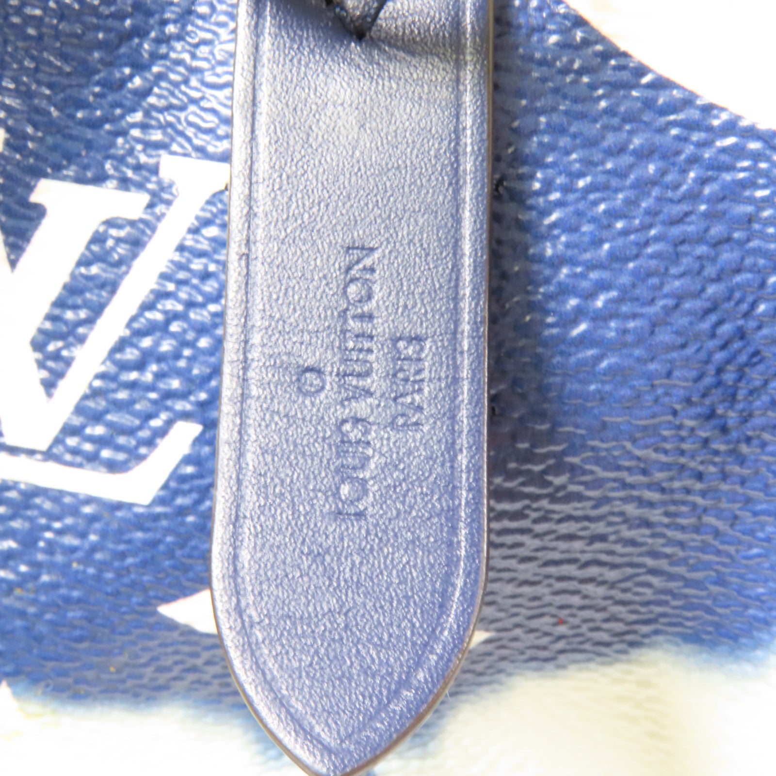 LOUIS VUITTON Monogram Escale Neo Noe銀扣肩背袋