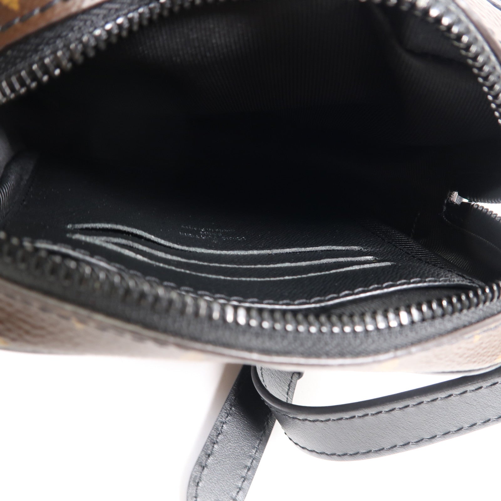 LOUIS VUITTON Monogram Macassar Christopher Wearable Wallet肩背袋