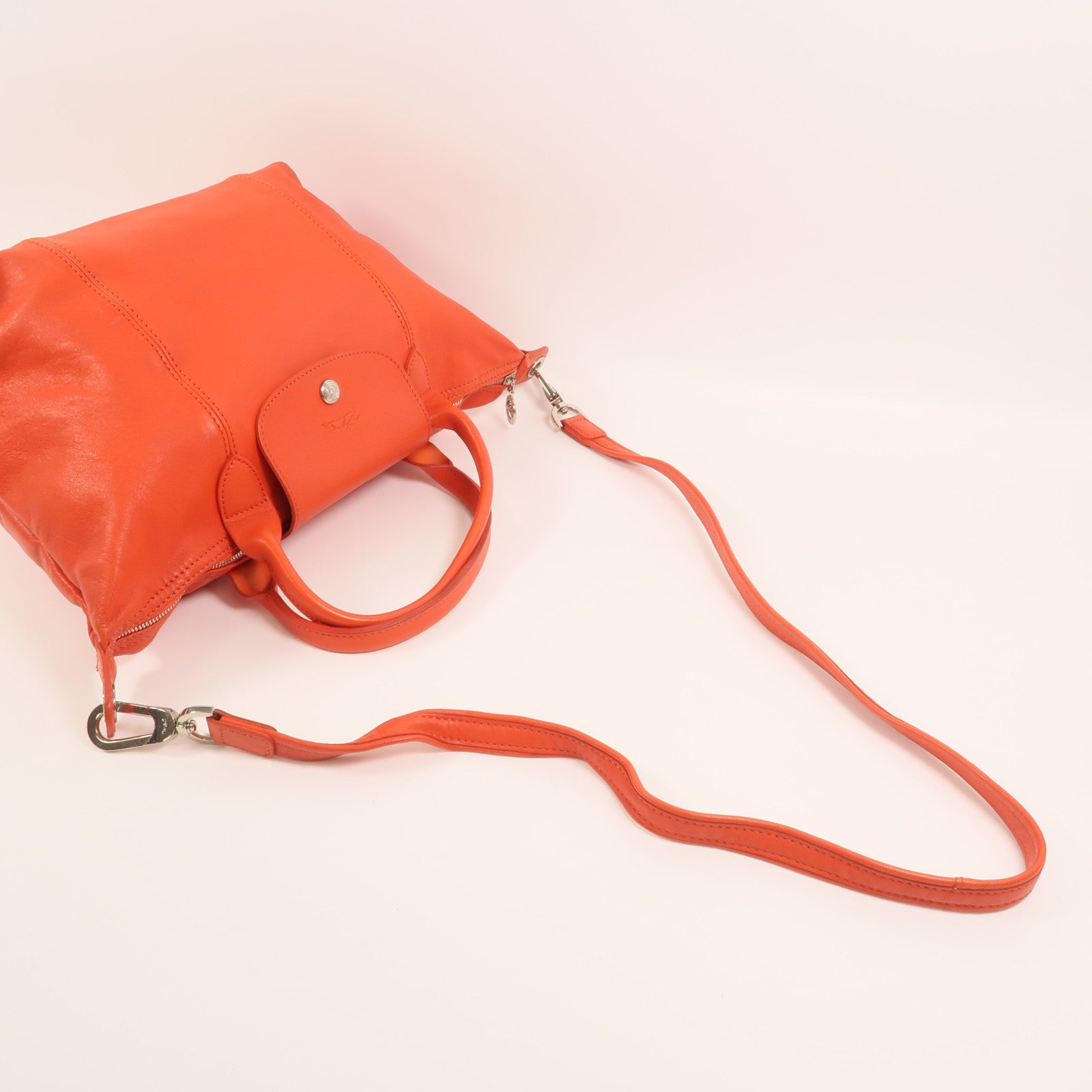 Longchamp 羊皮皮革Le Pliage Cuir銀扣手挽肩背兩用袋