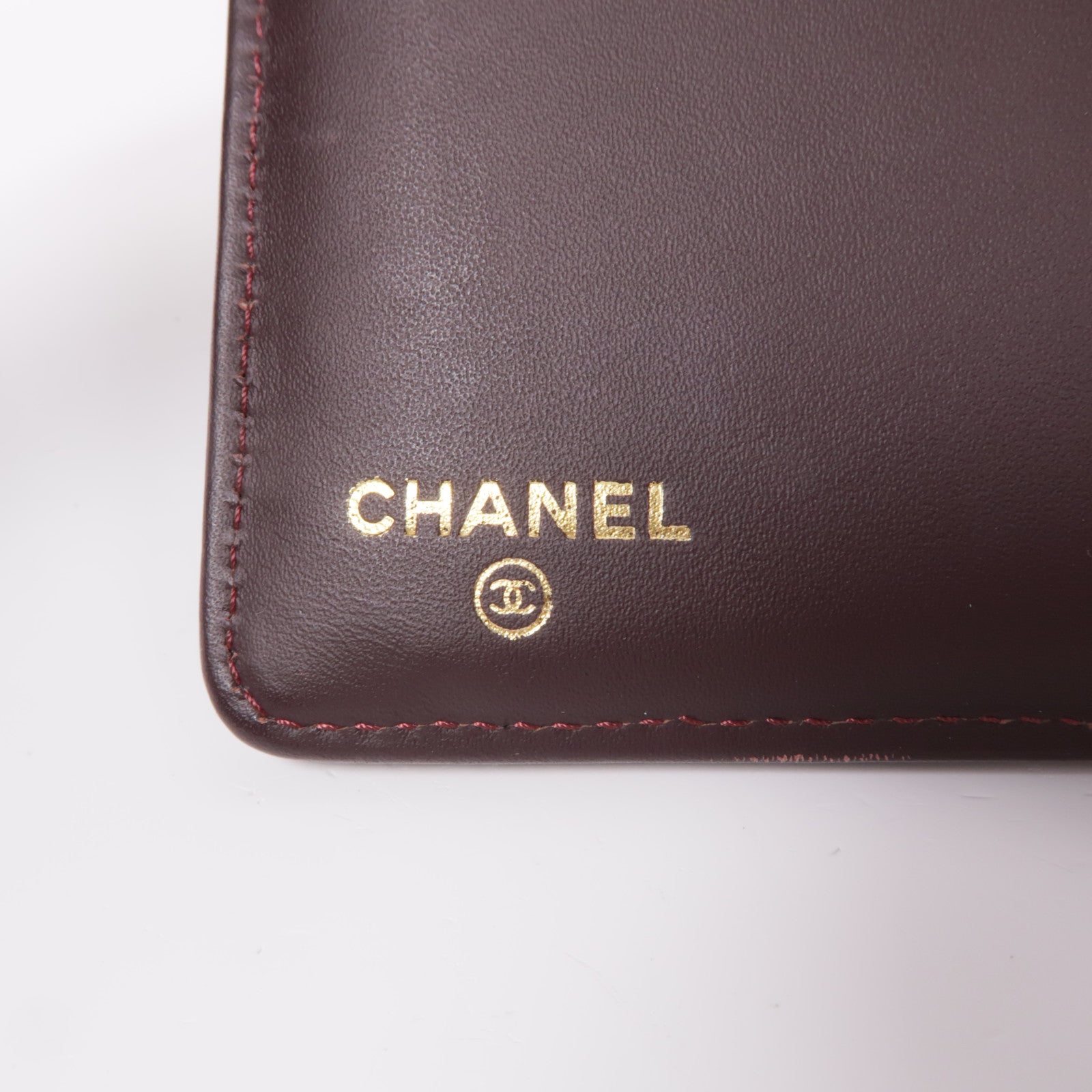 CHANEL 牛皮皮革Wallet金扣錢包
