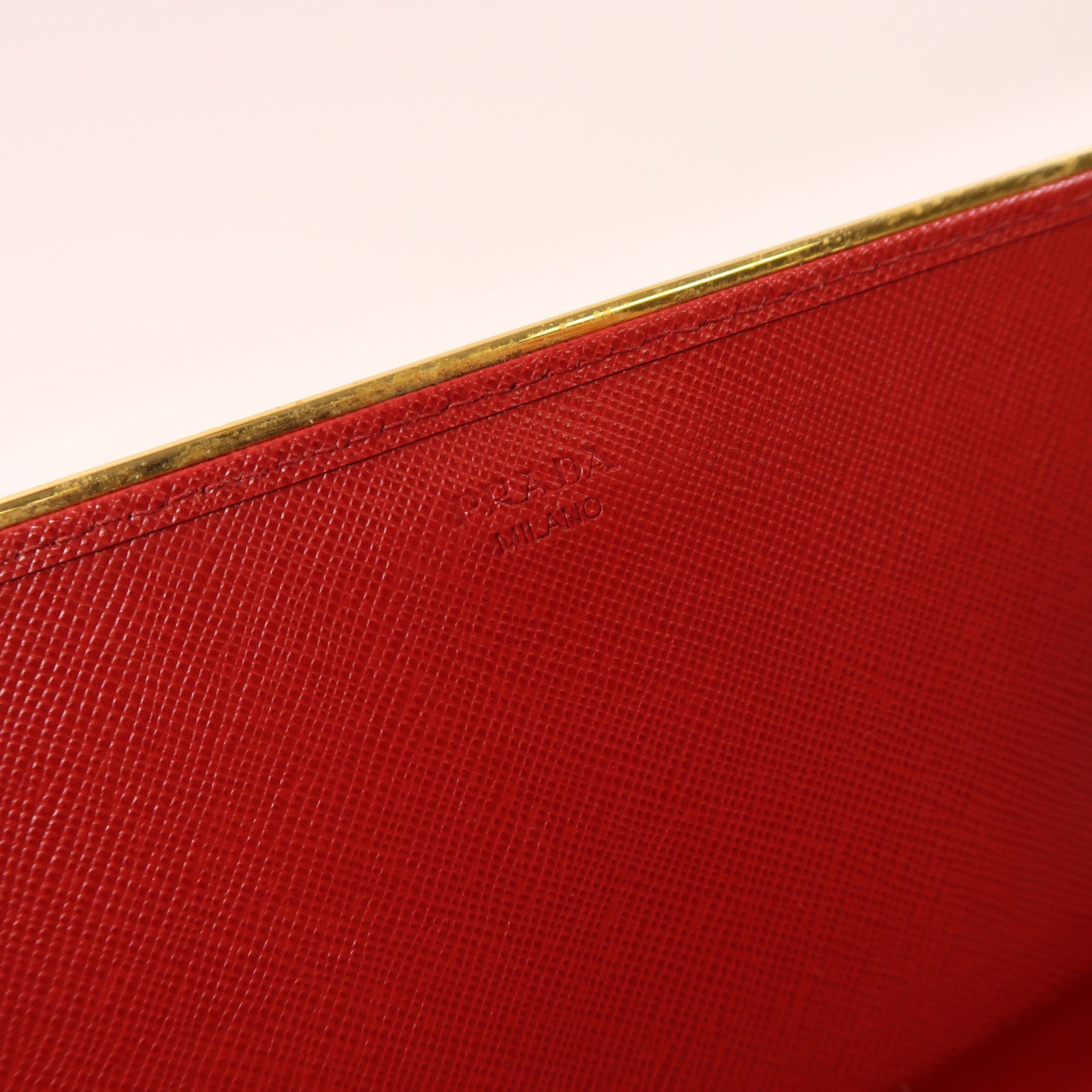 PRADA 牛皮皮革Long wallet金扣長錢包