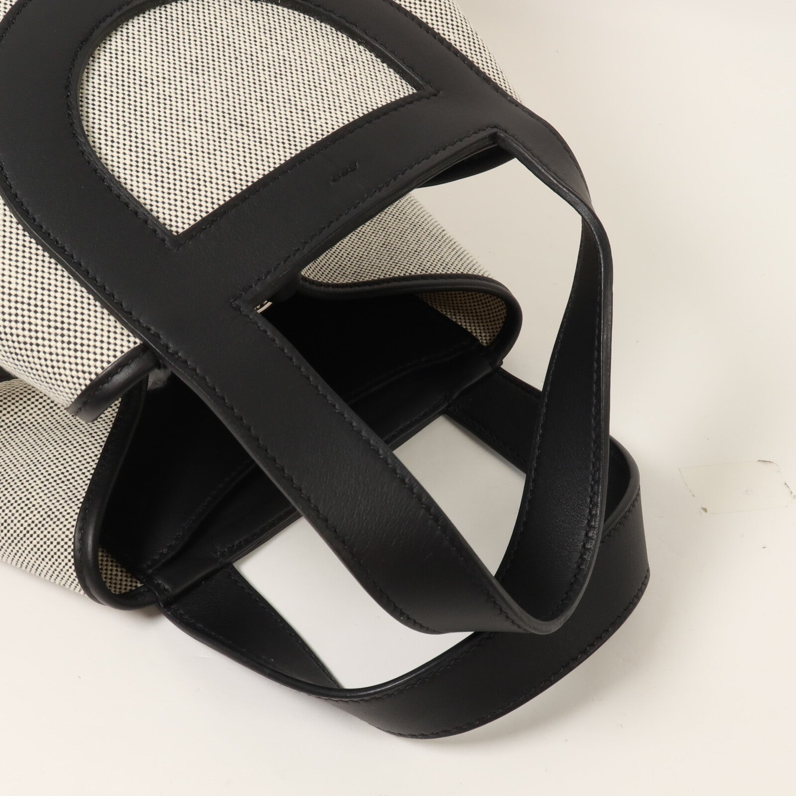 HERMES 帆布/Swift皮革In The Loop 23手挽袋Noir