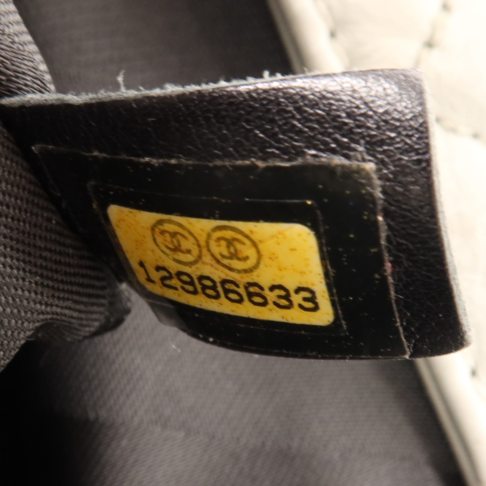 CHANEL 牛皮皮革Chain Shoulder銀扣手挽肩背兩用袋