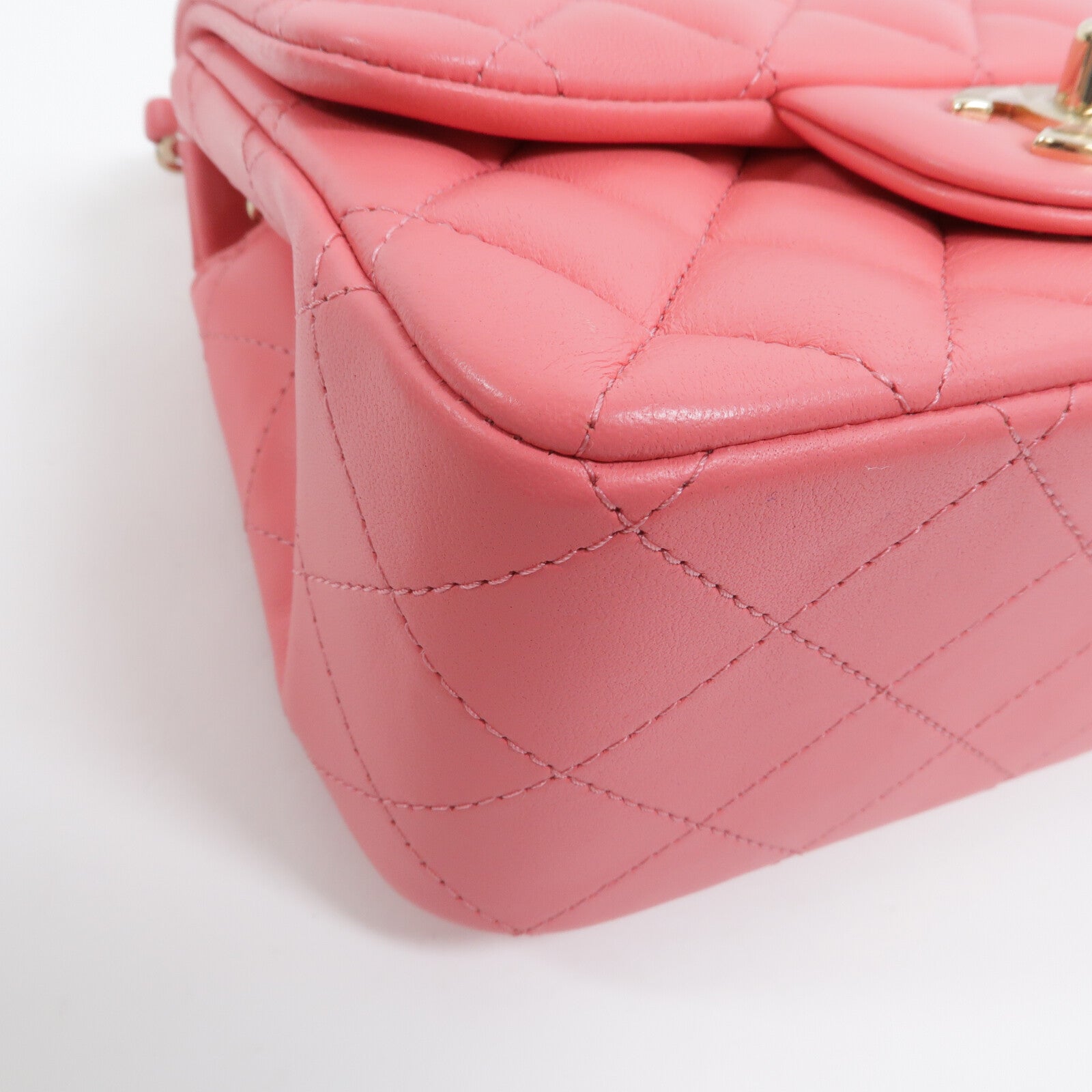 CHANEL 羊皮皮革Mini Classic 17鏈帶肩背袋