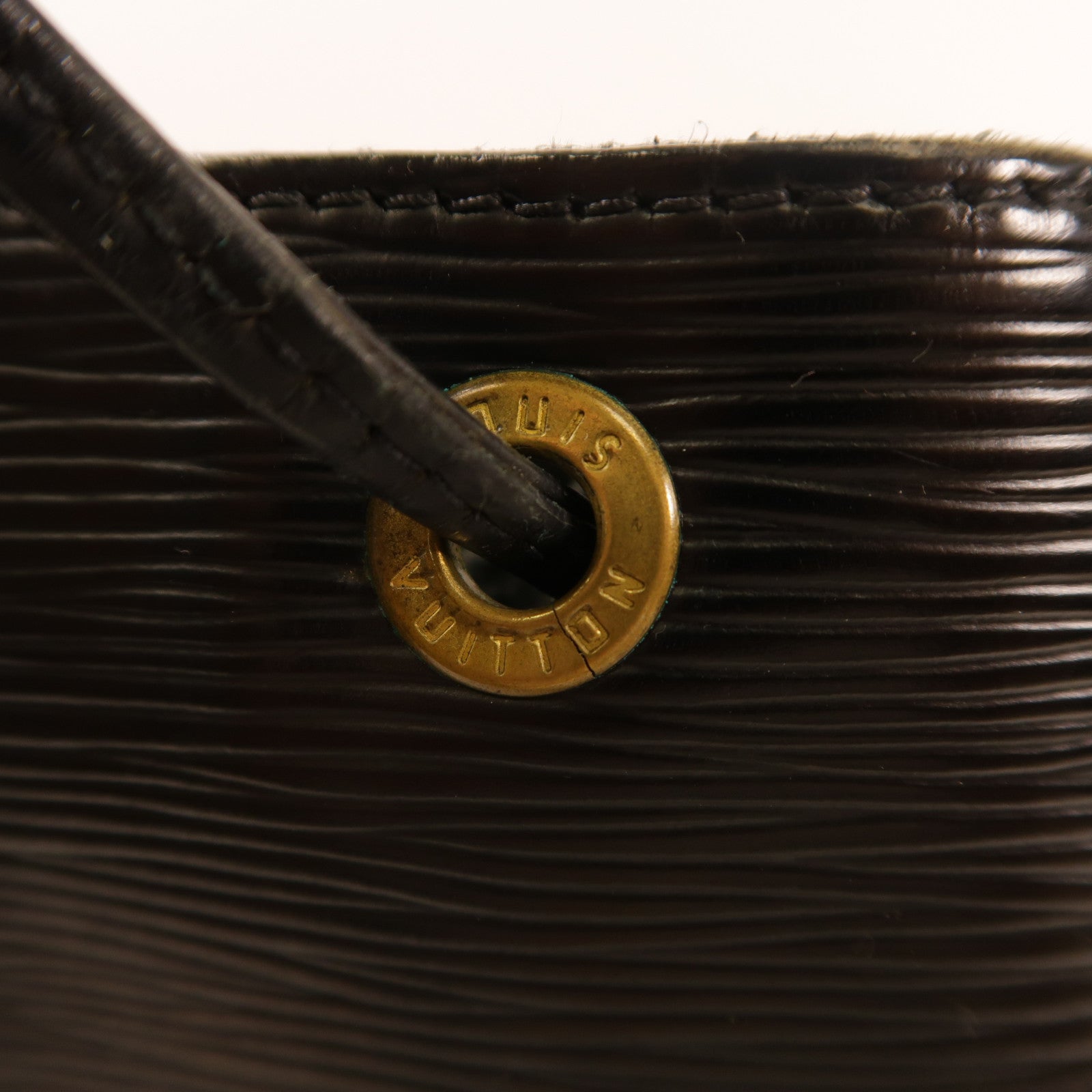 LOUIS VUITTON 【激減優惠】Epi Noe金扣肩背袋