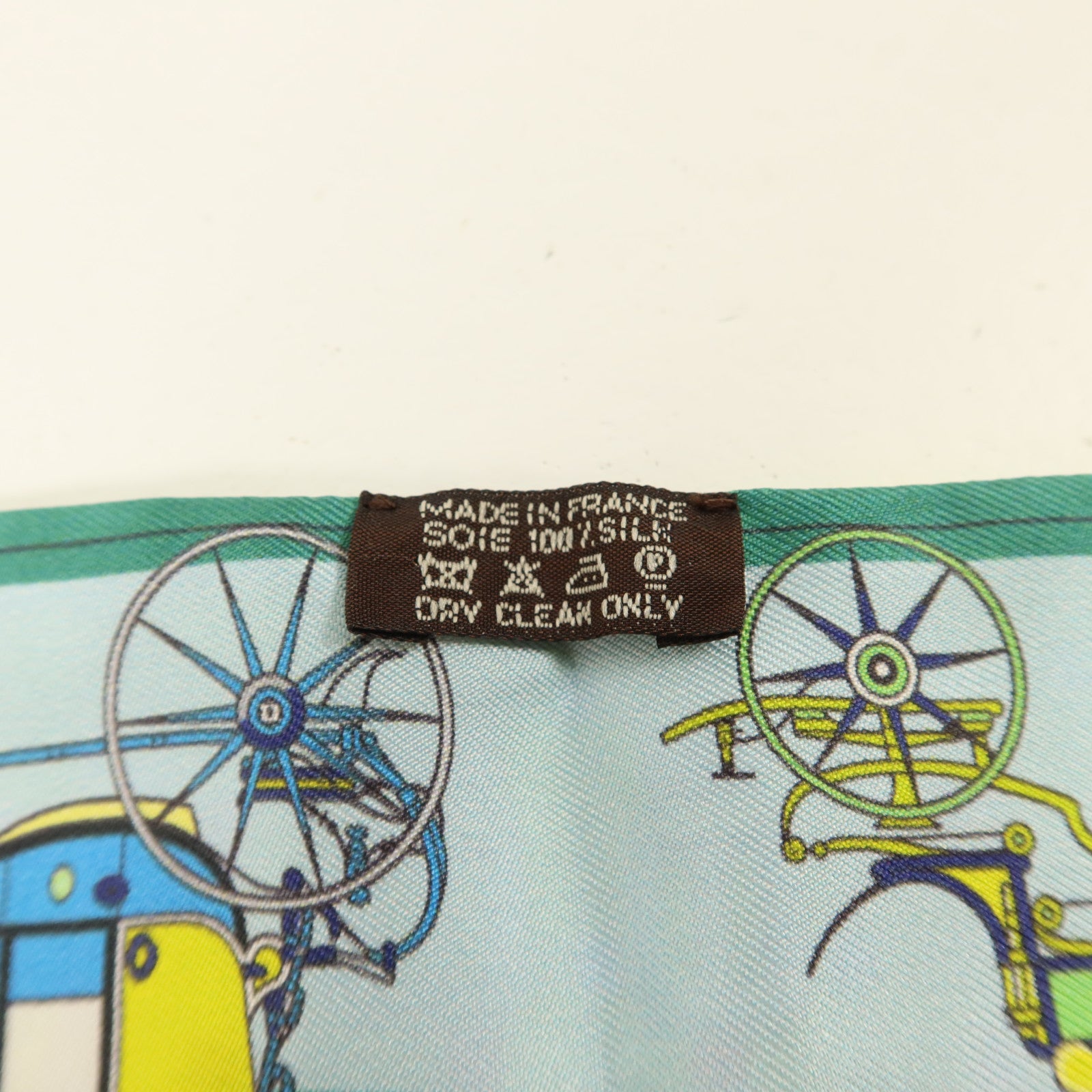 HERMES 絲質Twilly絲巾