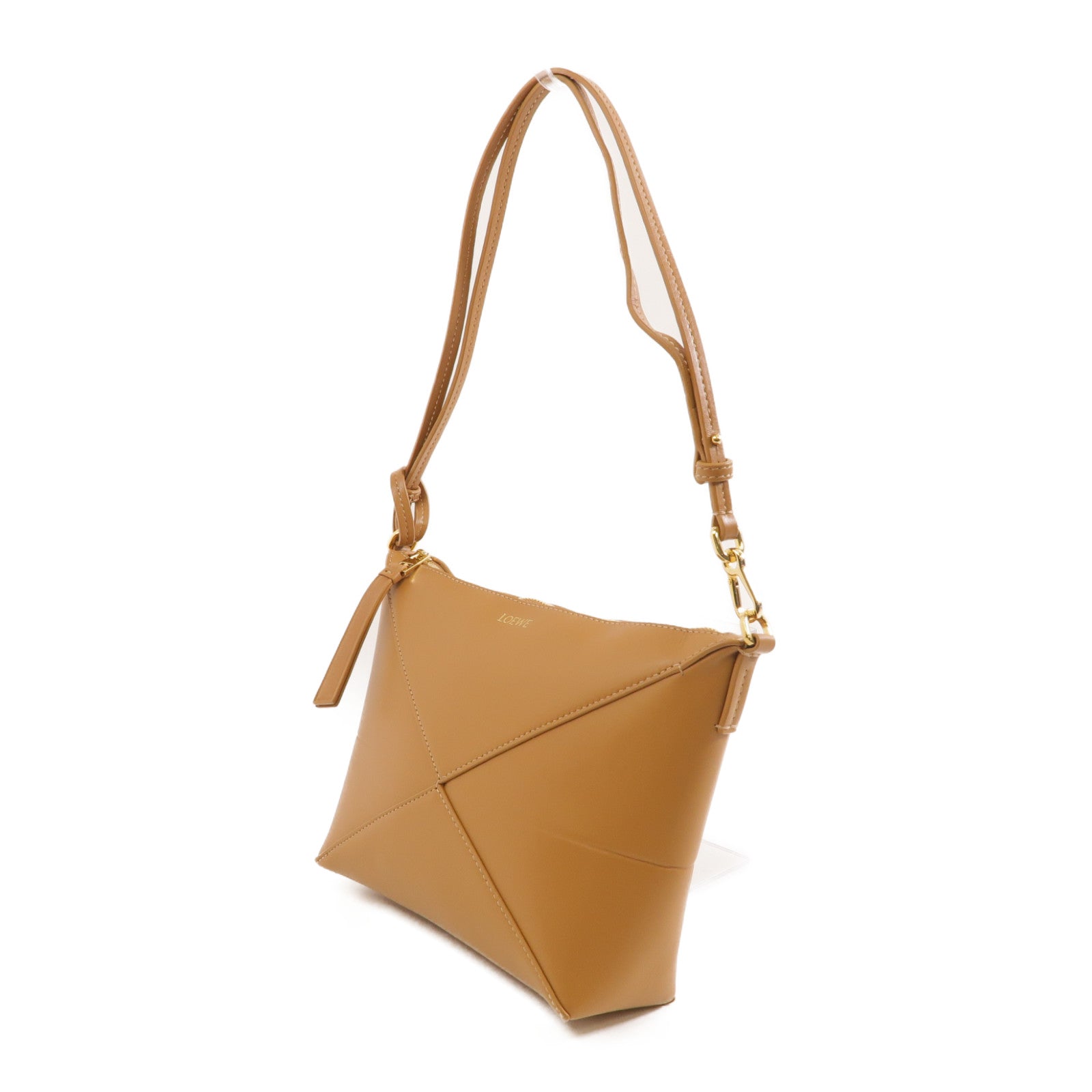 LOEWE 牛皮皮革Puzzle Fold Pouch金扣肩背袋棕色