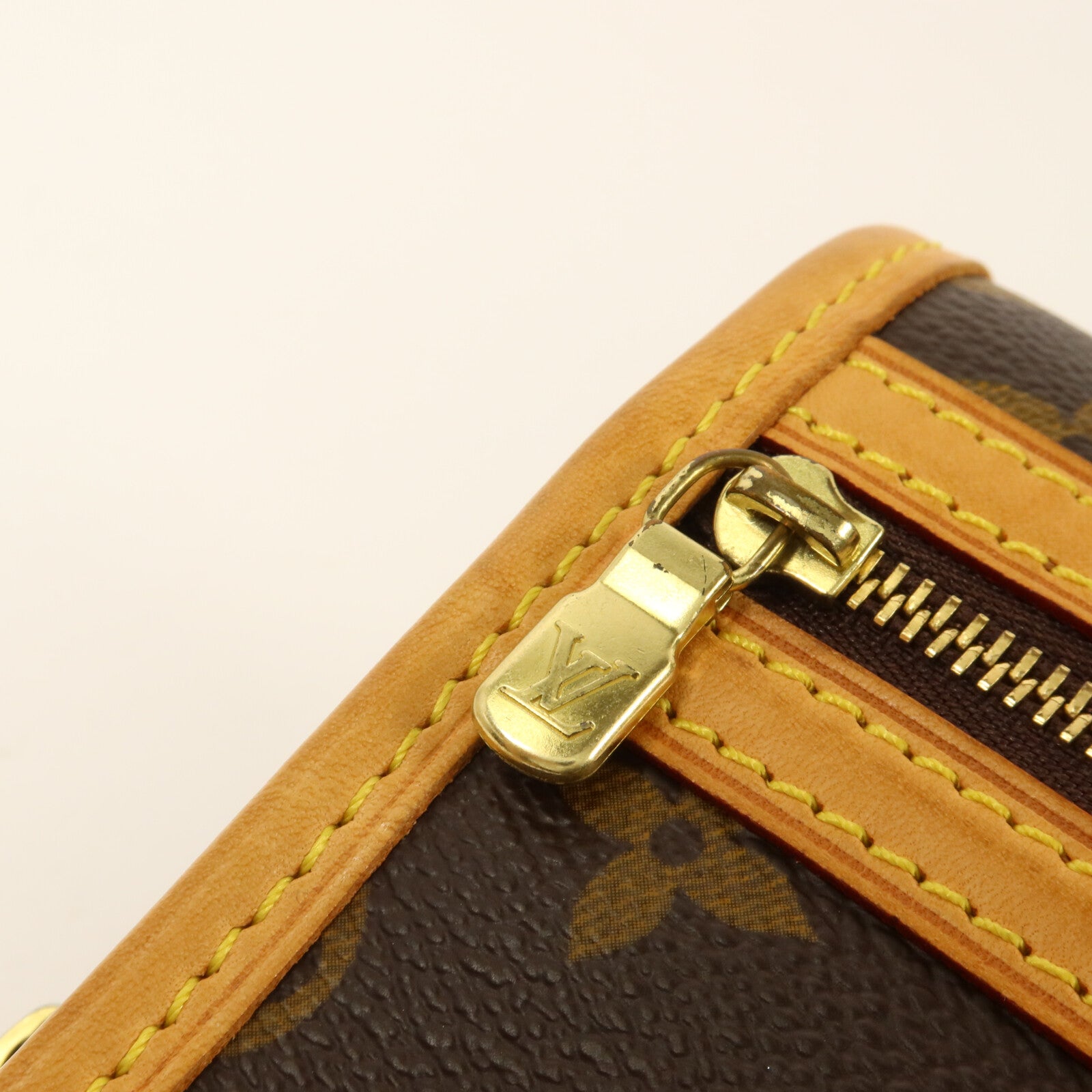 LOUIS VUITTON Monogram Bosphore Waist Bum Bag腰包