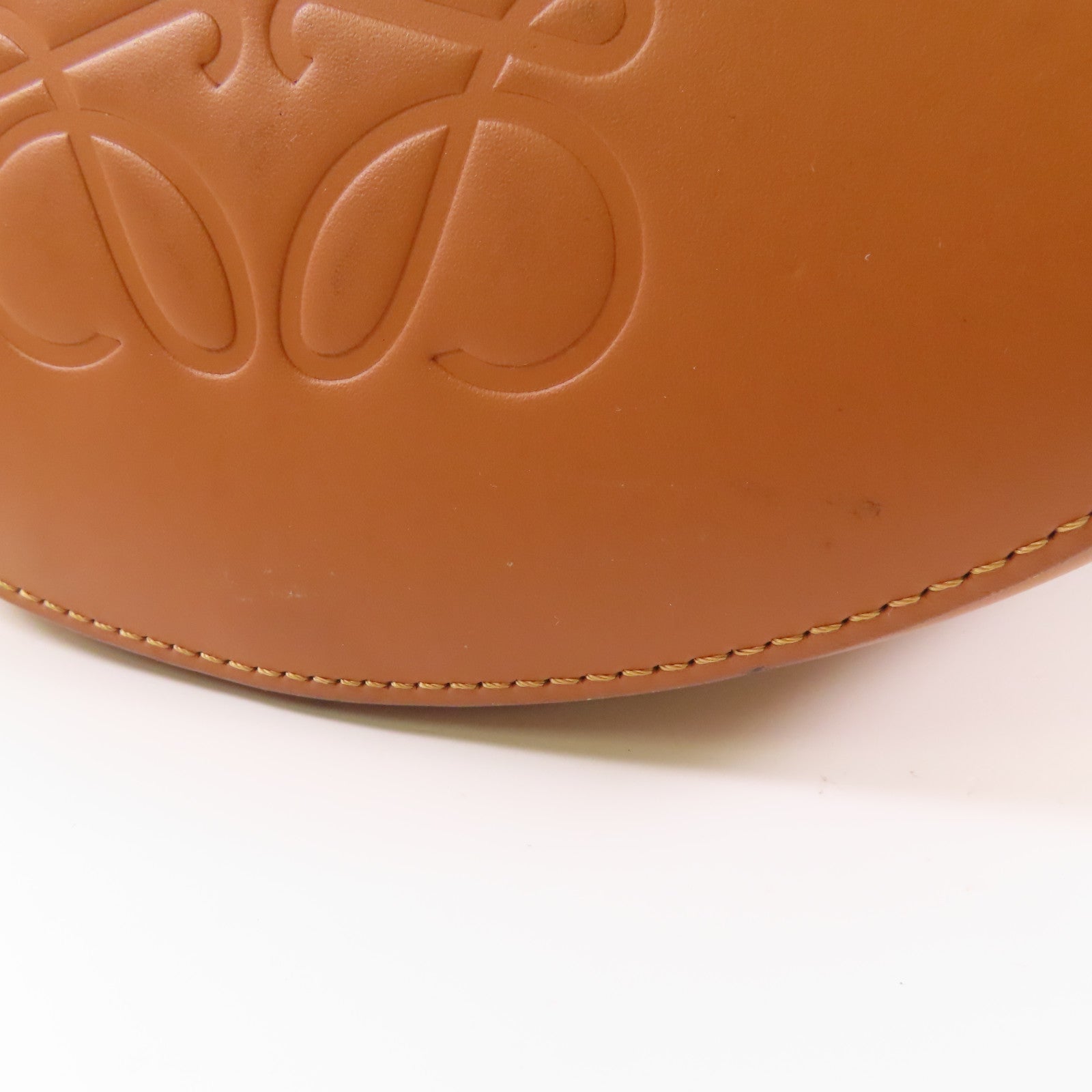 LOEWE 牛皮皮革Balloon金扣手挽肩背兩用袋