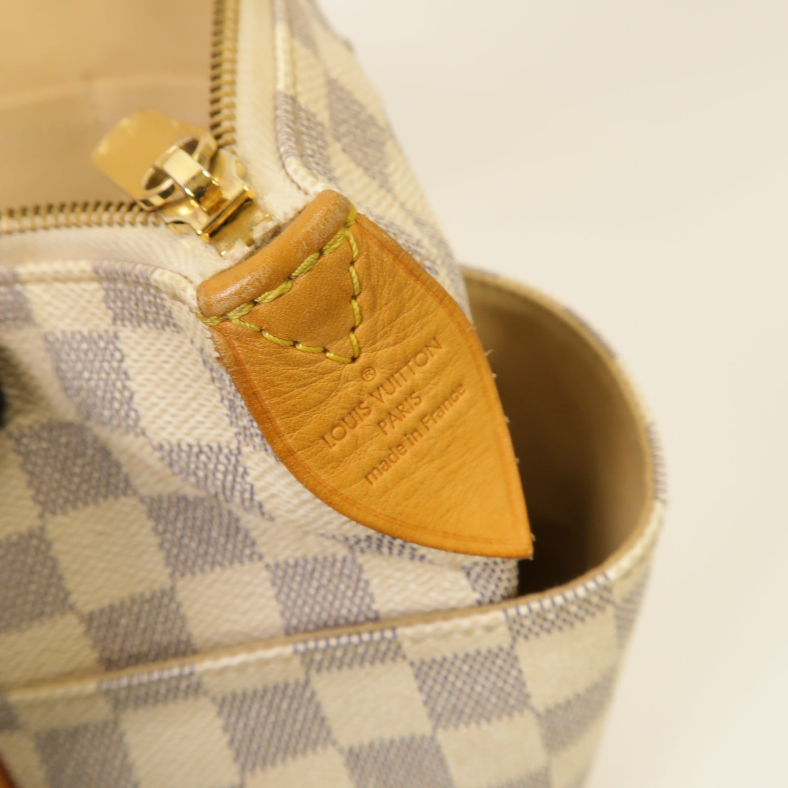 LOUIS VUITTON 【激減優惠】Damier Azur Totally PM金扣肩背袋白色
