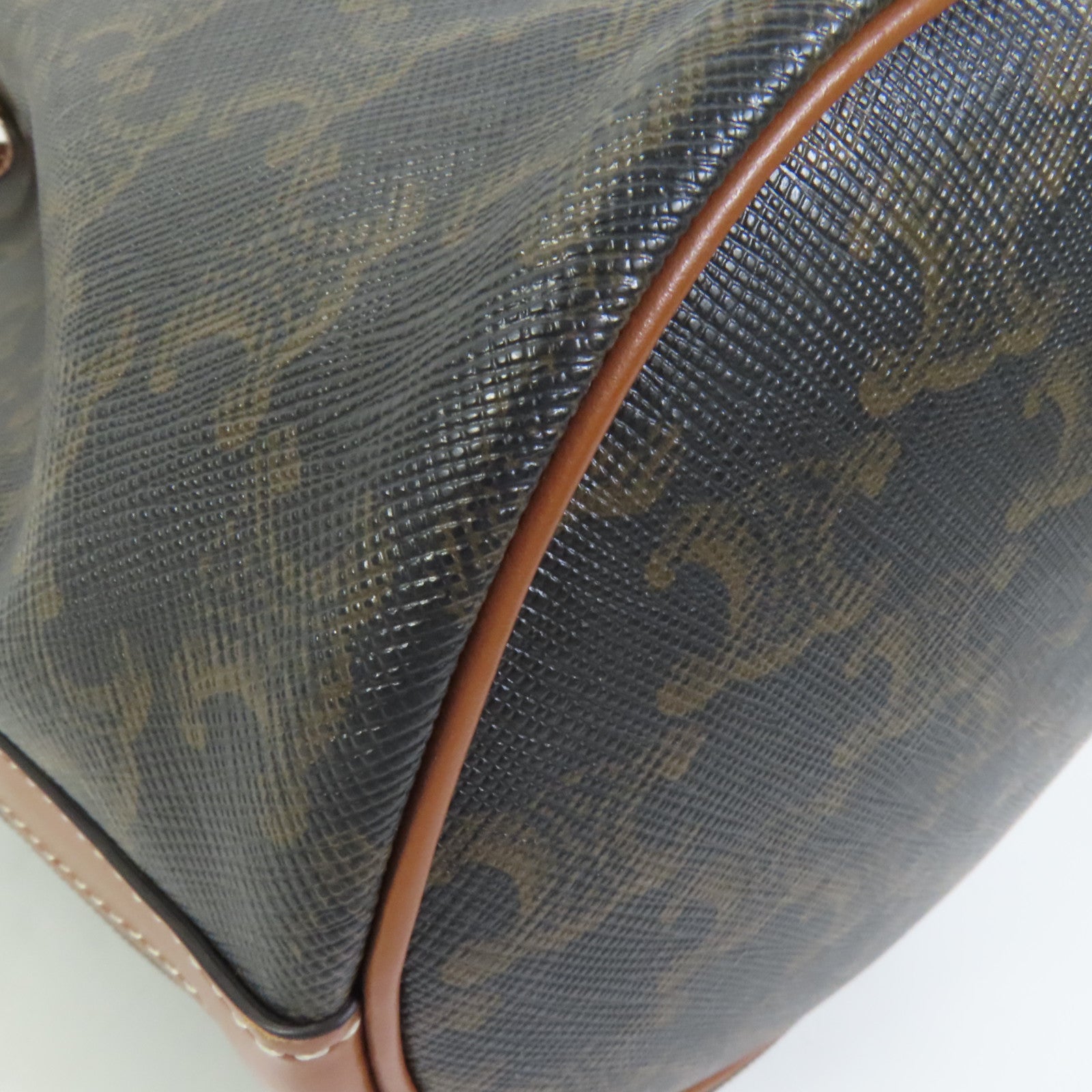 CELINE 塗層帆布Triomphe Drawstring Small bucket肩背袋
