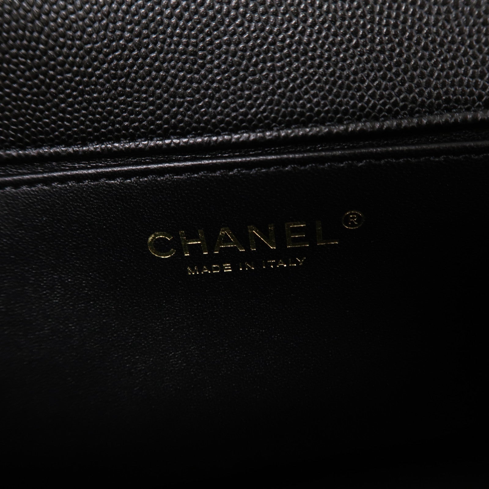 CHANEL 菱格Caviar皮革Boy 25金扣鏈帶肩背袋黑色