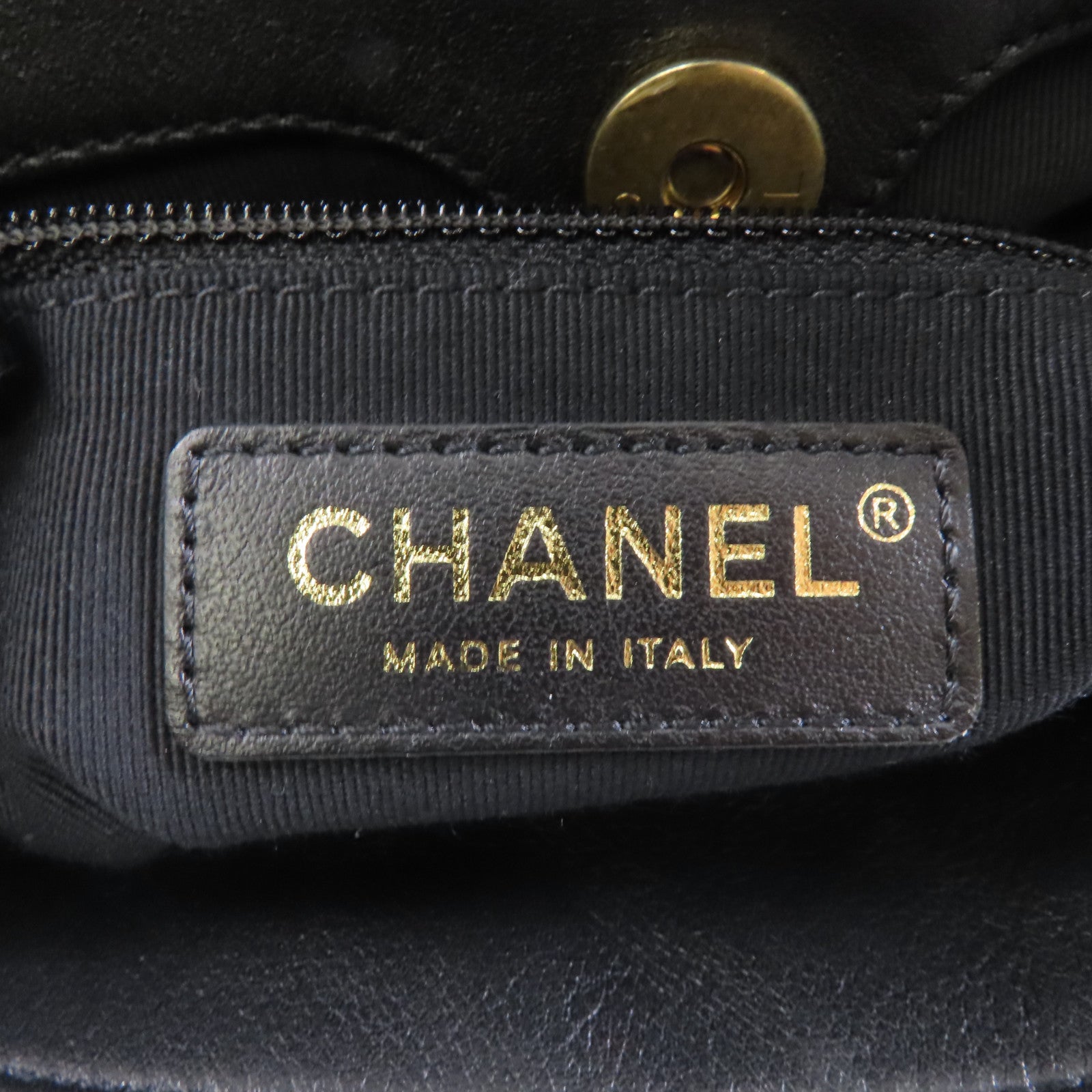 CHANEL 菱格牛皮皮革Drawstring Bag金扣鏈帶肩背袋黑色