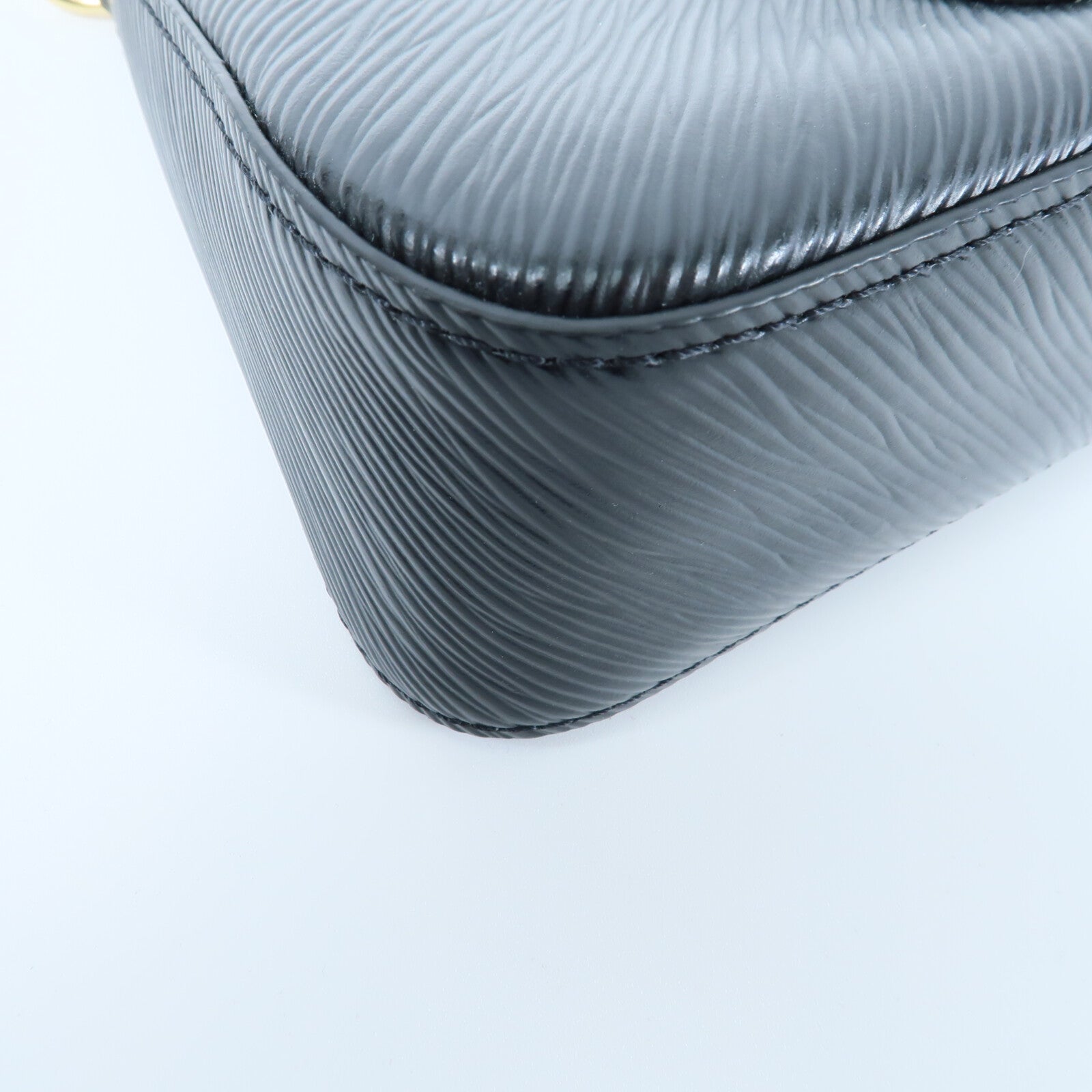 LOUIS VUITTON Epi LV x TM Marellini手挽肩背兩用袋
