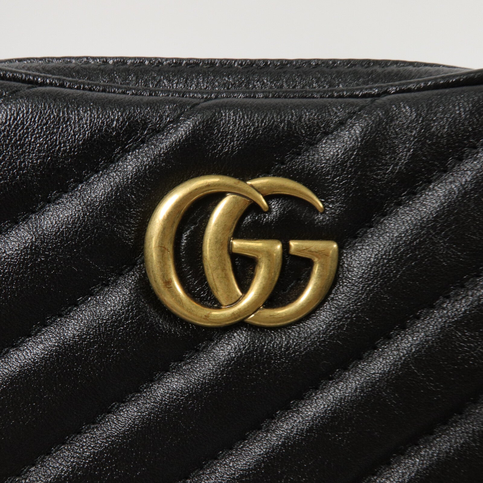 GUCCI 牛皮皮革GG Marmont肩背袋